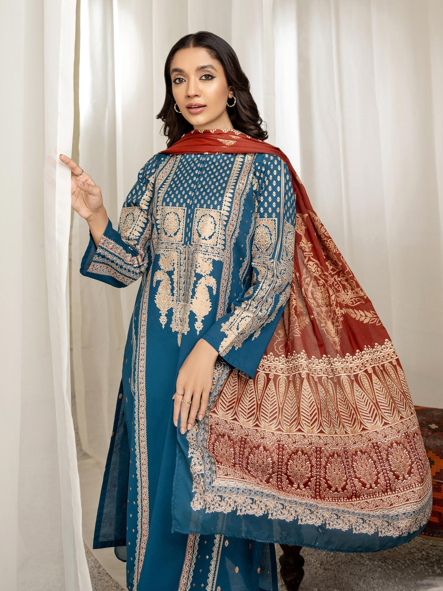 3 Piece Lawn Suit-Pasted (Unstitched)