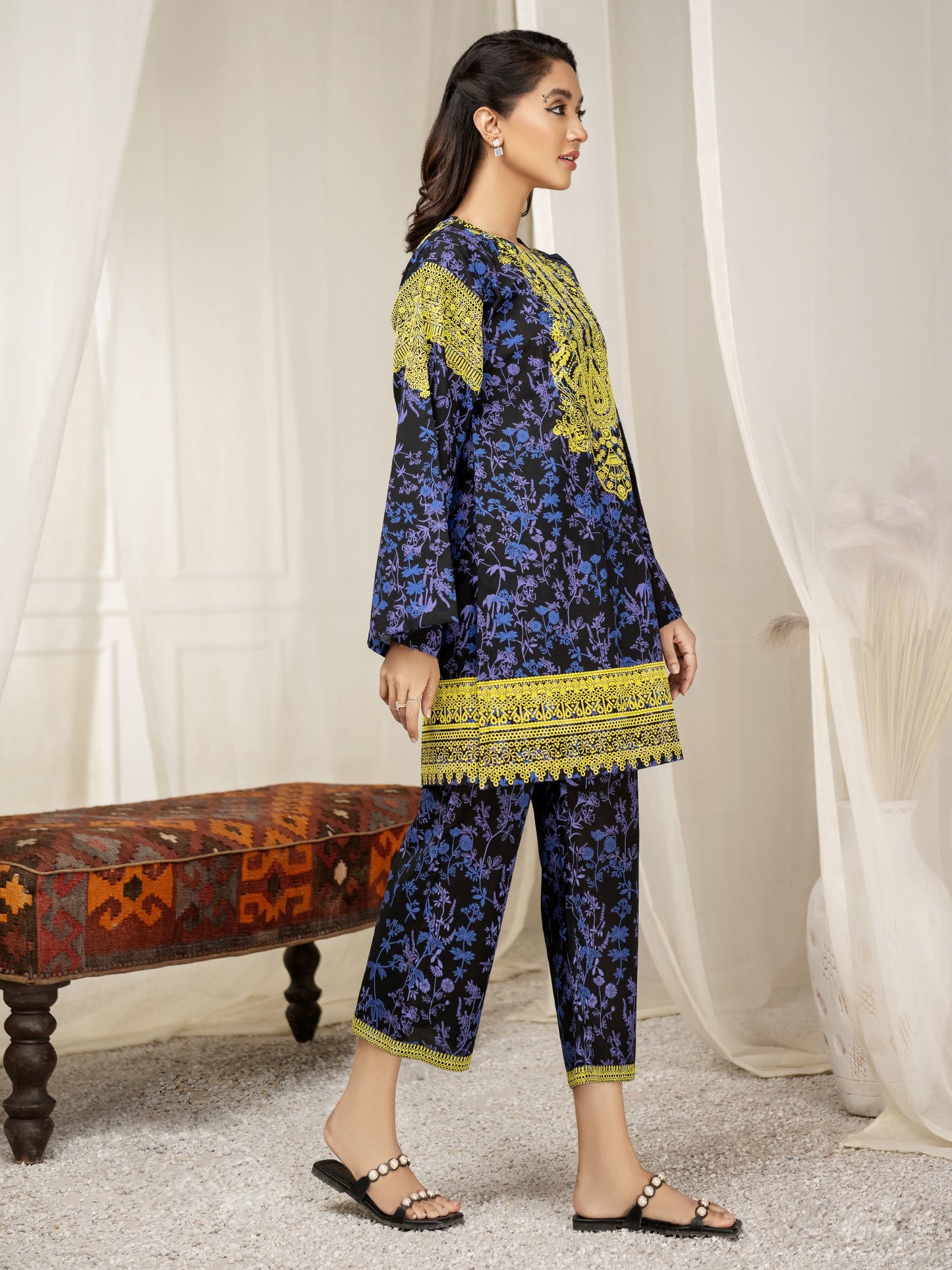 2 Piece Lawn Suit-Pasted (Unstitched)