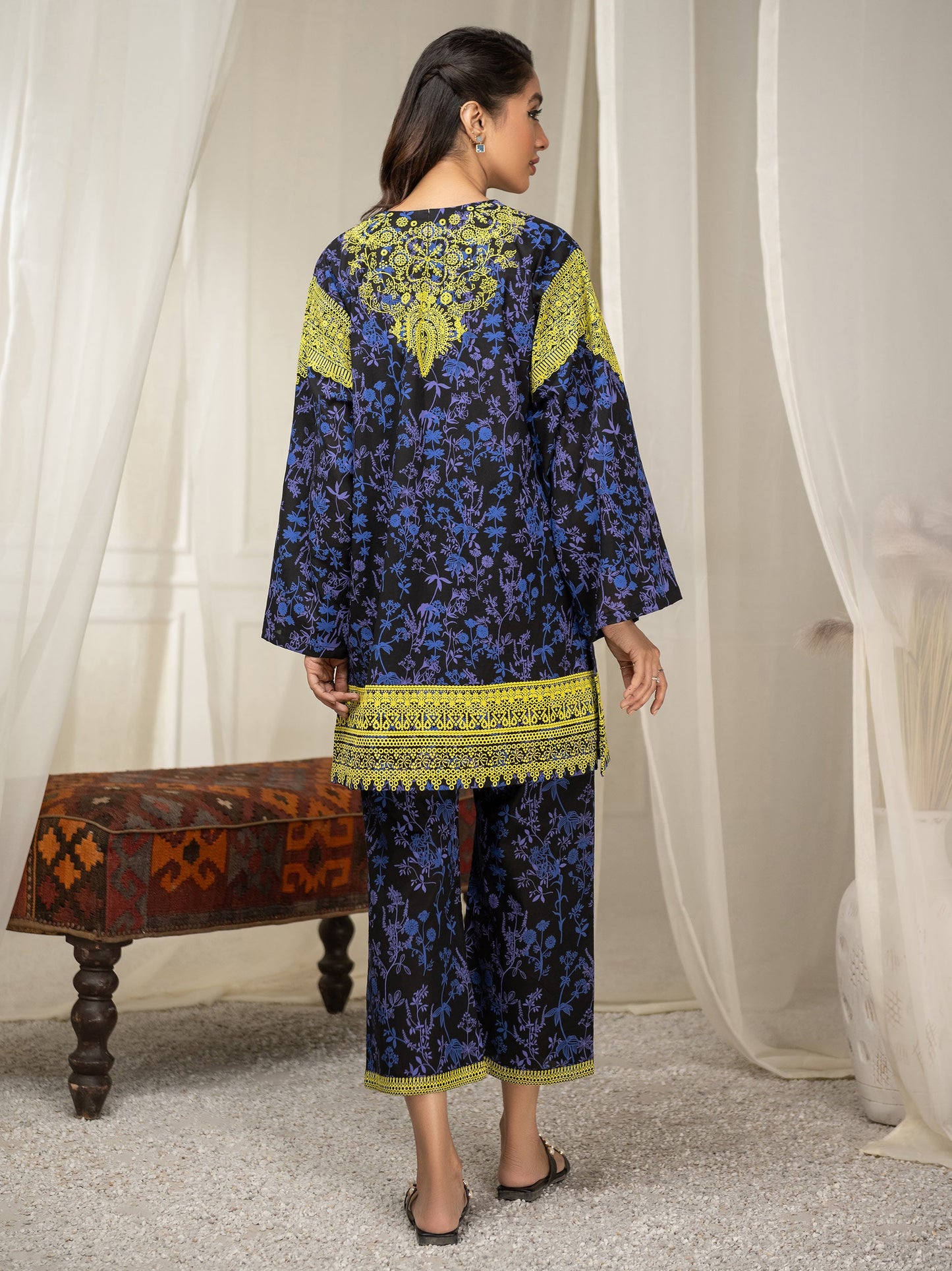 2 Piece Lawn Suit-Pasted (Unstitched)
