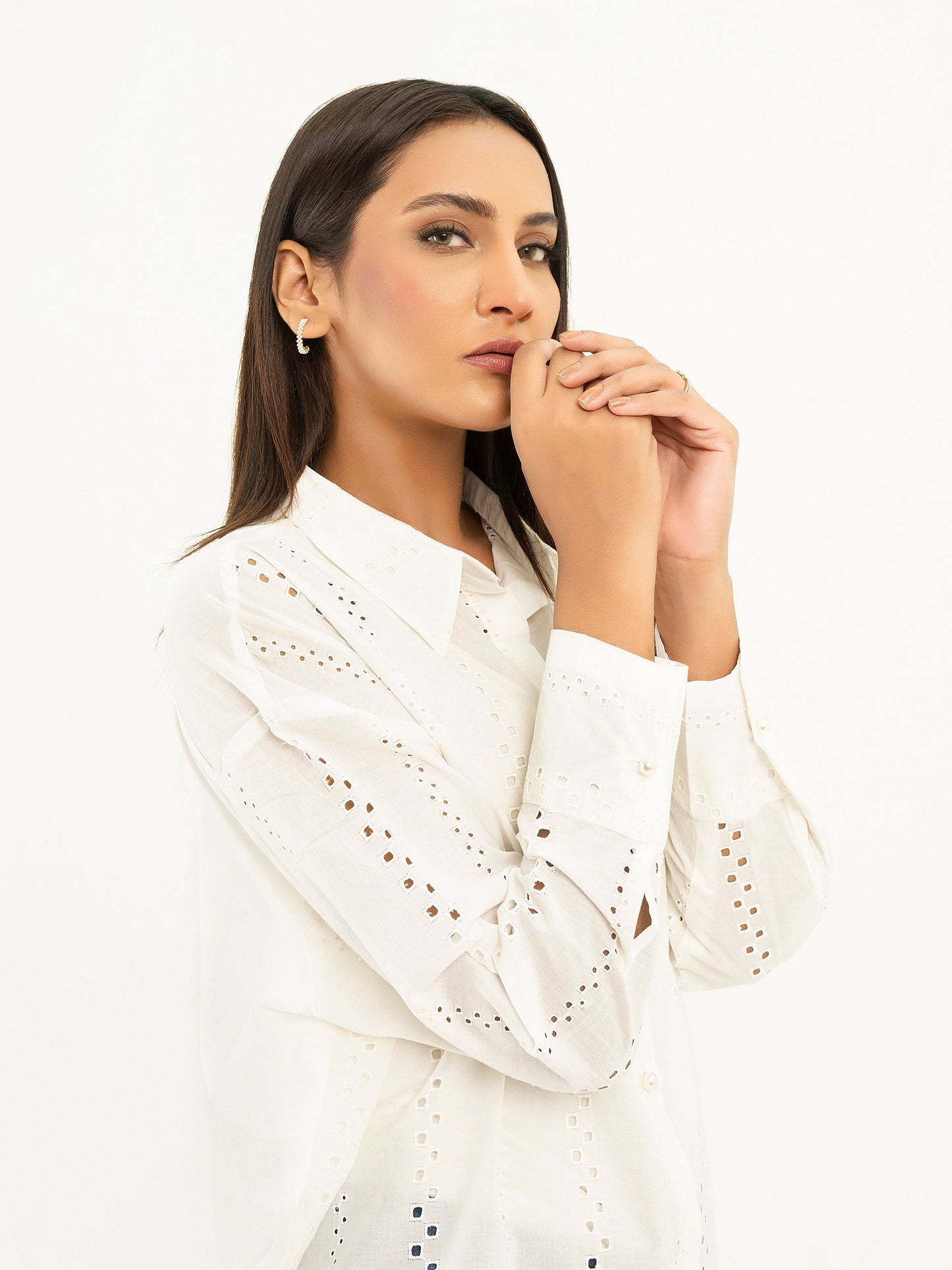 Cambric Kurti-Embroidered (Pret)