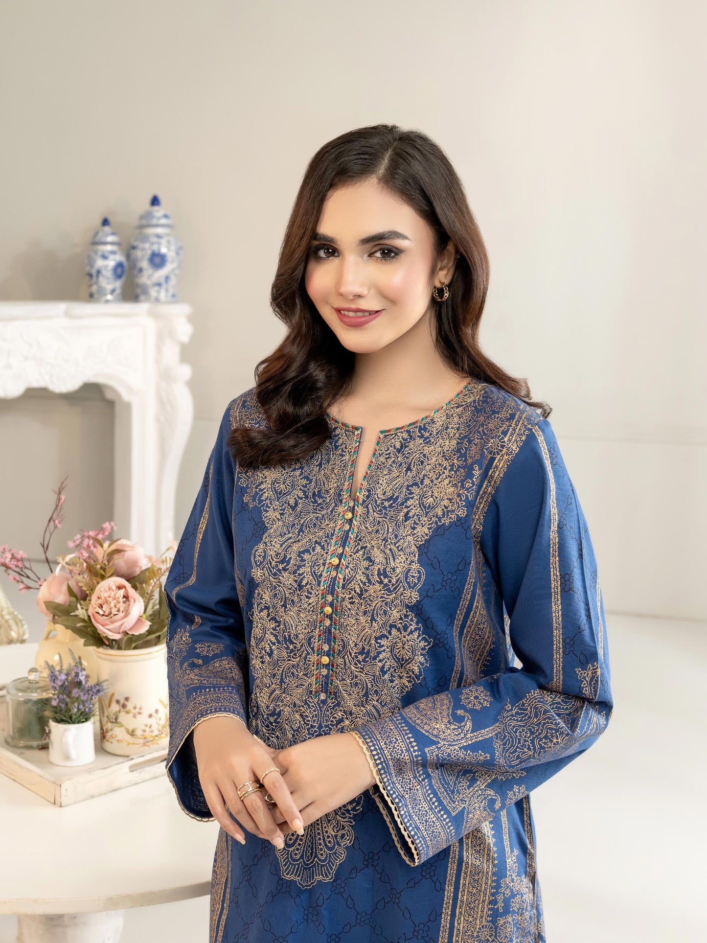 Khaddar Shirt-Embroidered(Unstitched)