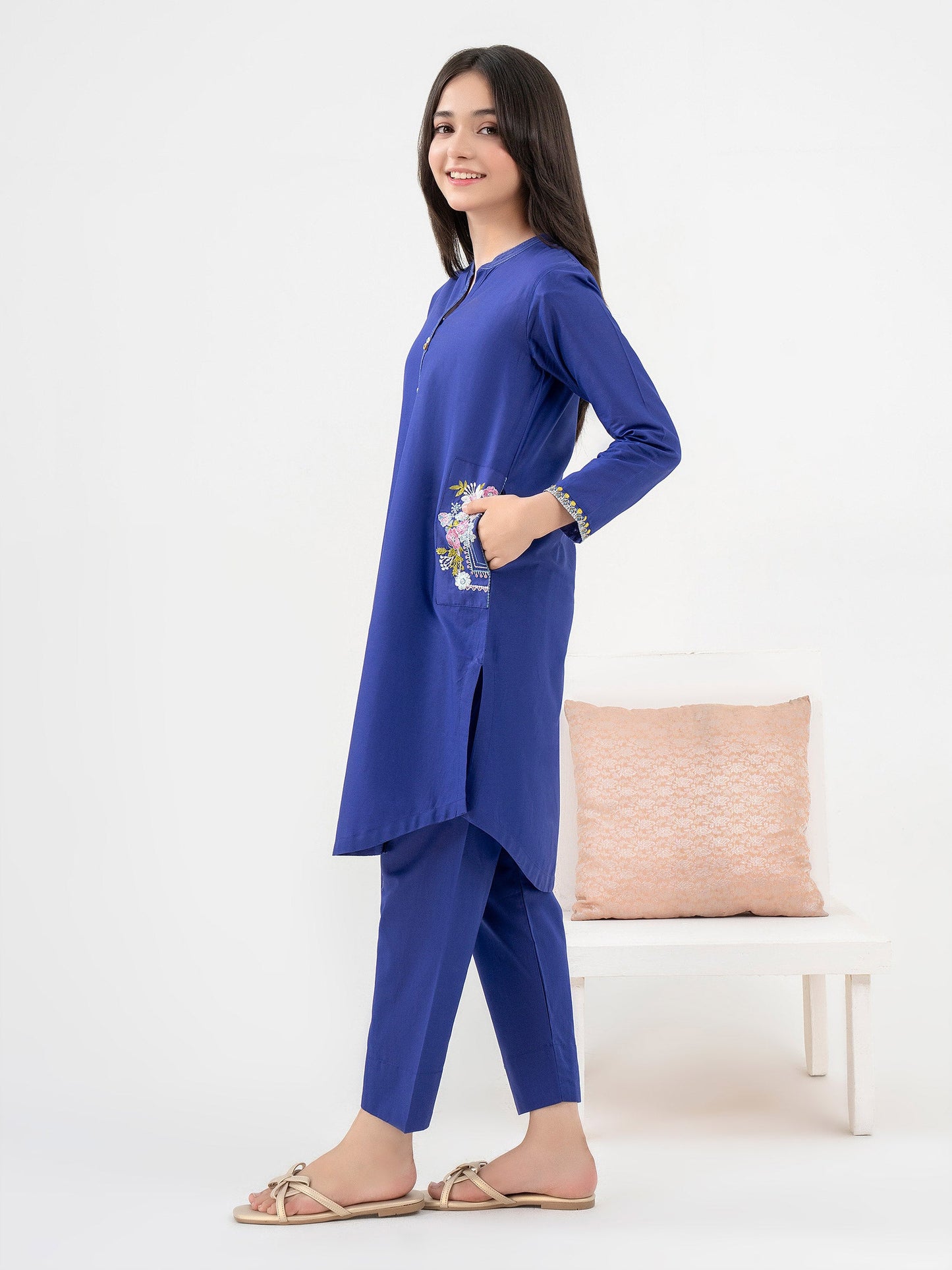 2 Piece Lawn Suit-Embroidered