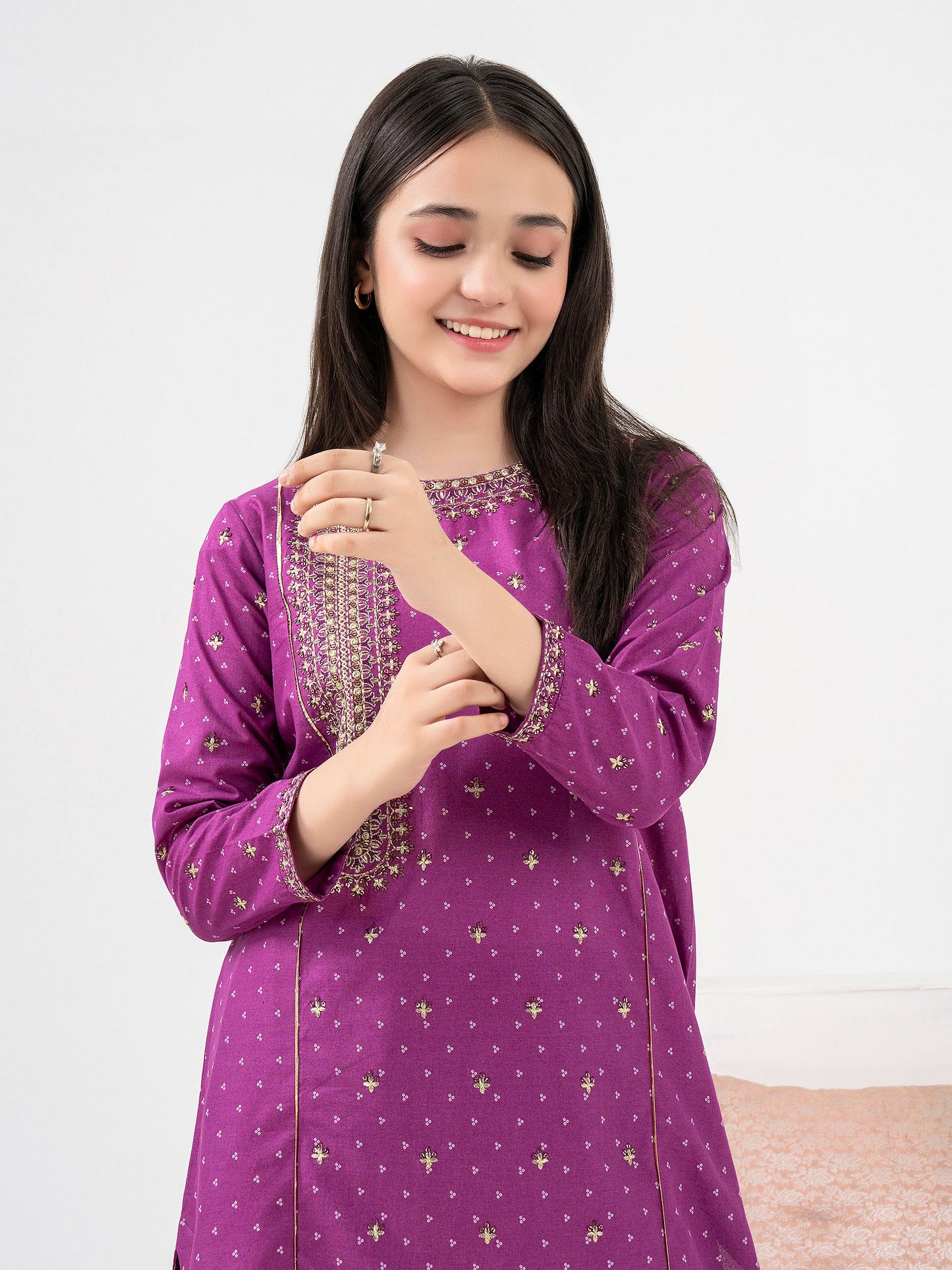 2 Piece Lawn Suit-Embroidered
