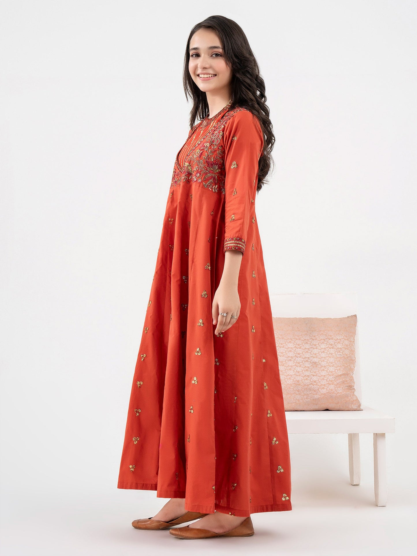 Cambric Pishwas -Embroidered