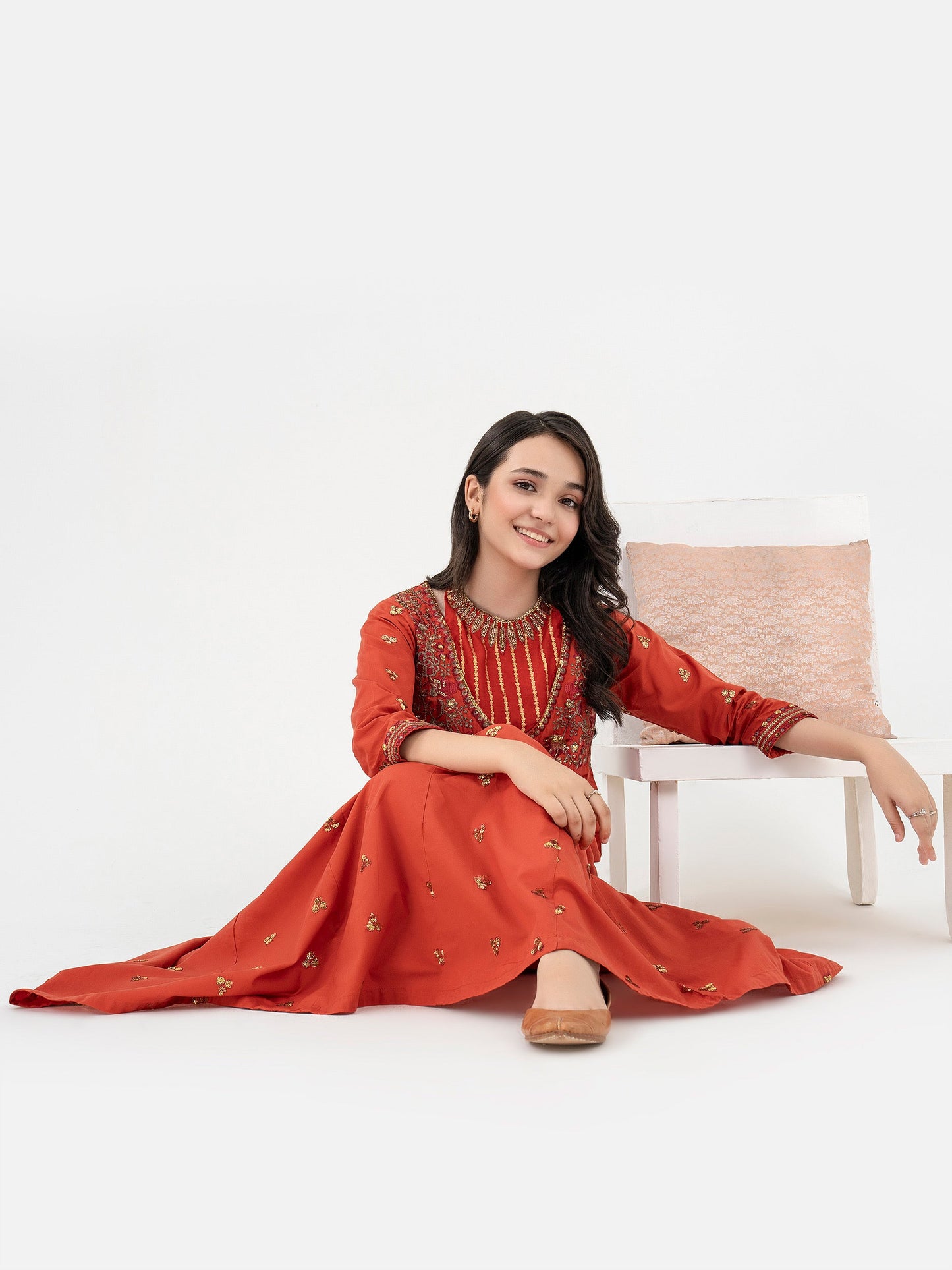 Cambric Pishwas -Embroidered
