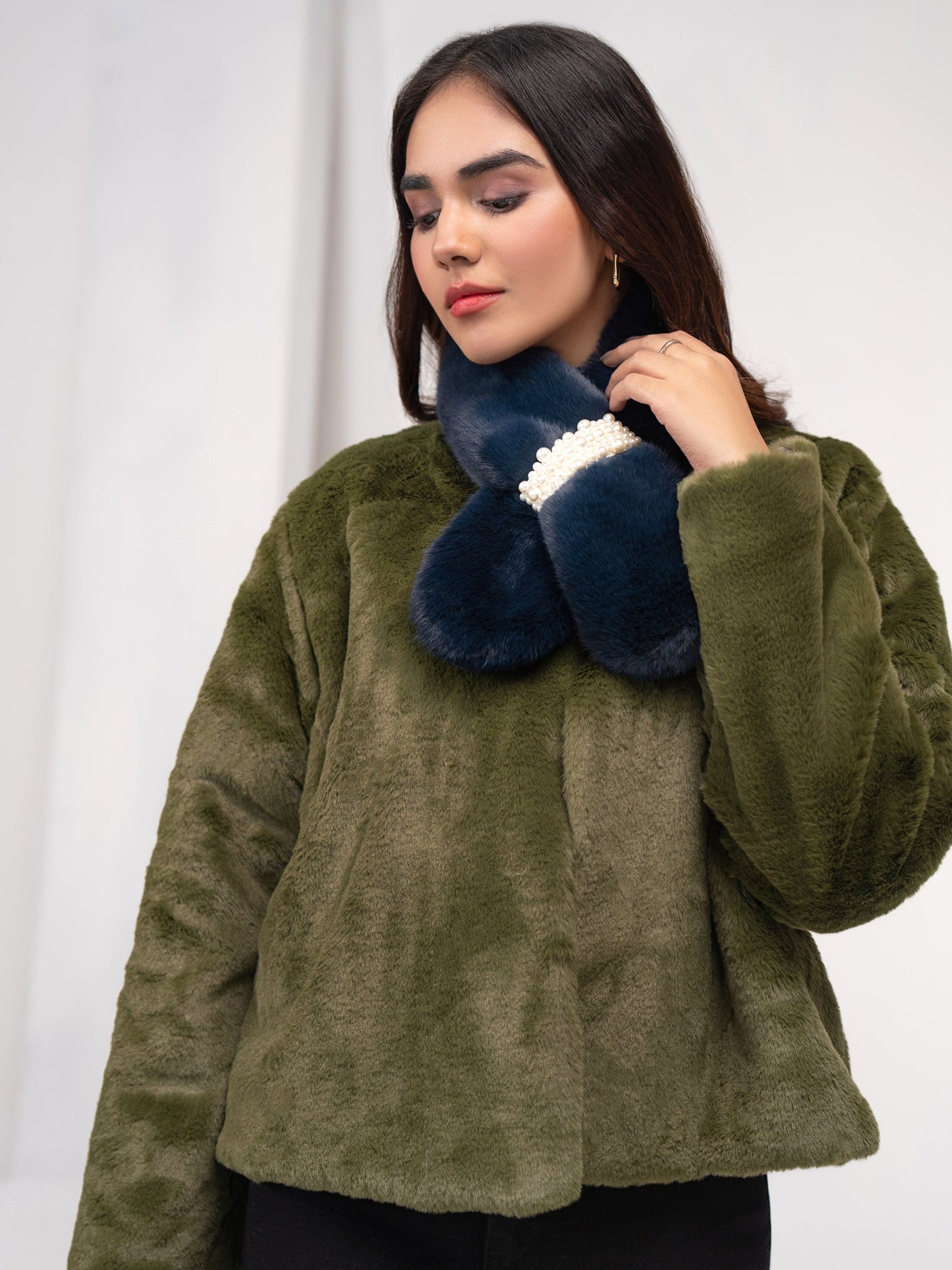 Embellished Fur Muffler