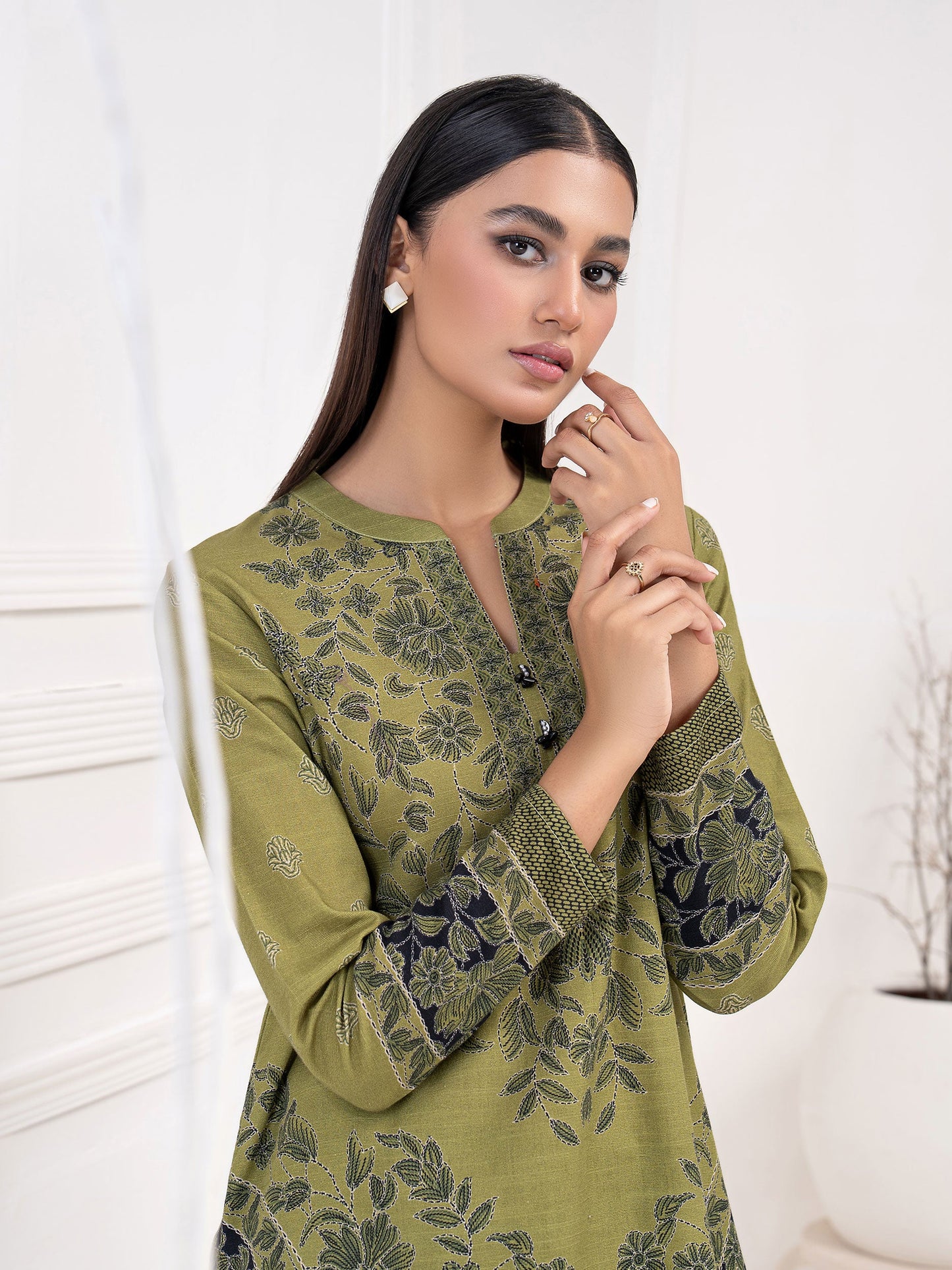 Khaddar Shirt-Printed(Unstitched)