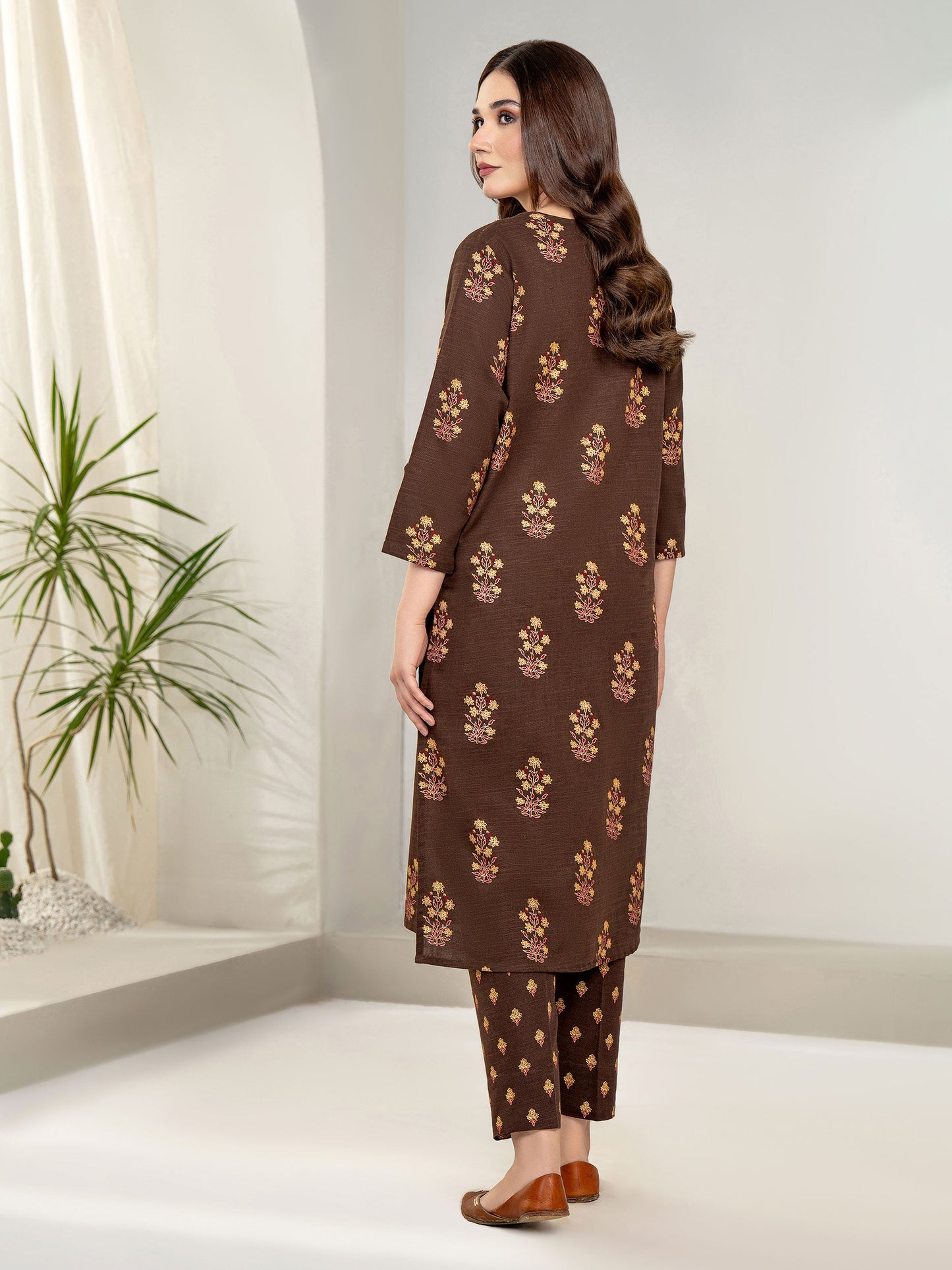 2 Piece Khaddar Suit-Embroidered(Unstitched)