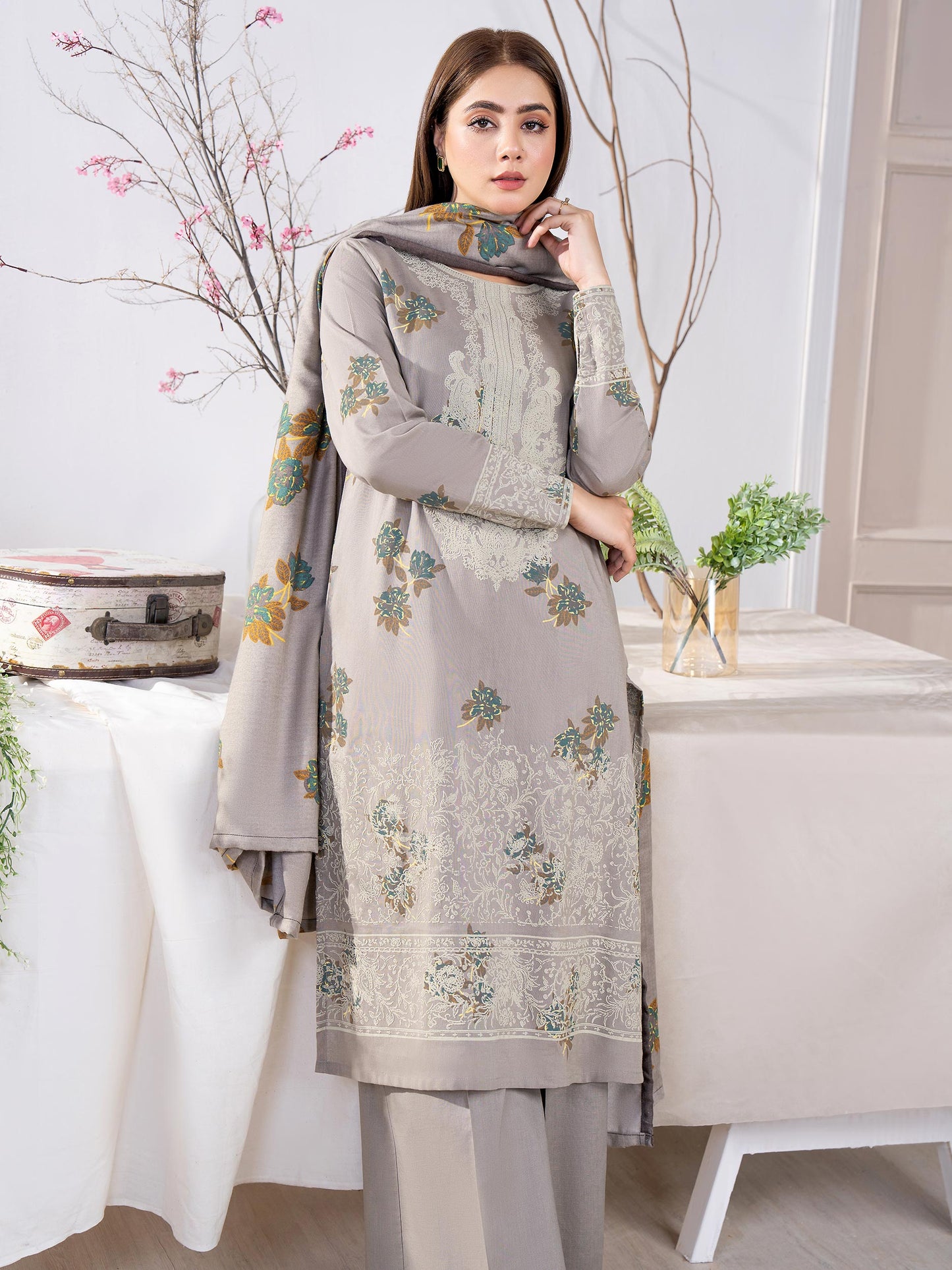 3 Piece Khaddar Suit-Emboss Print (Unstitched)