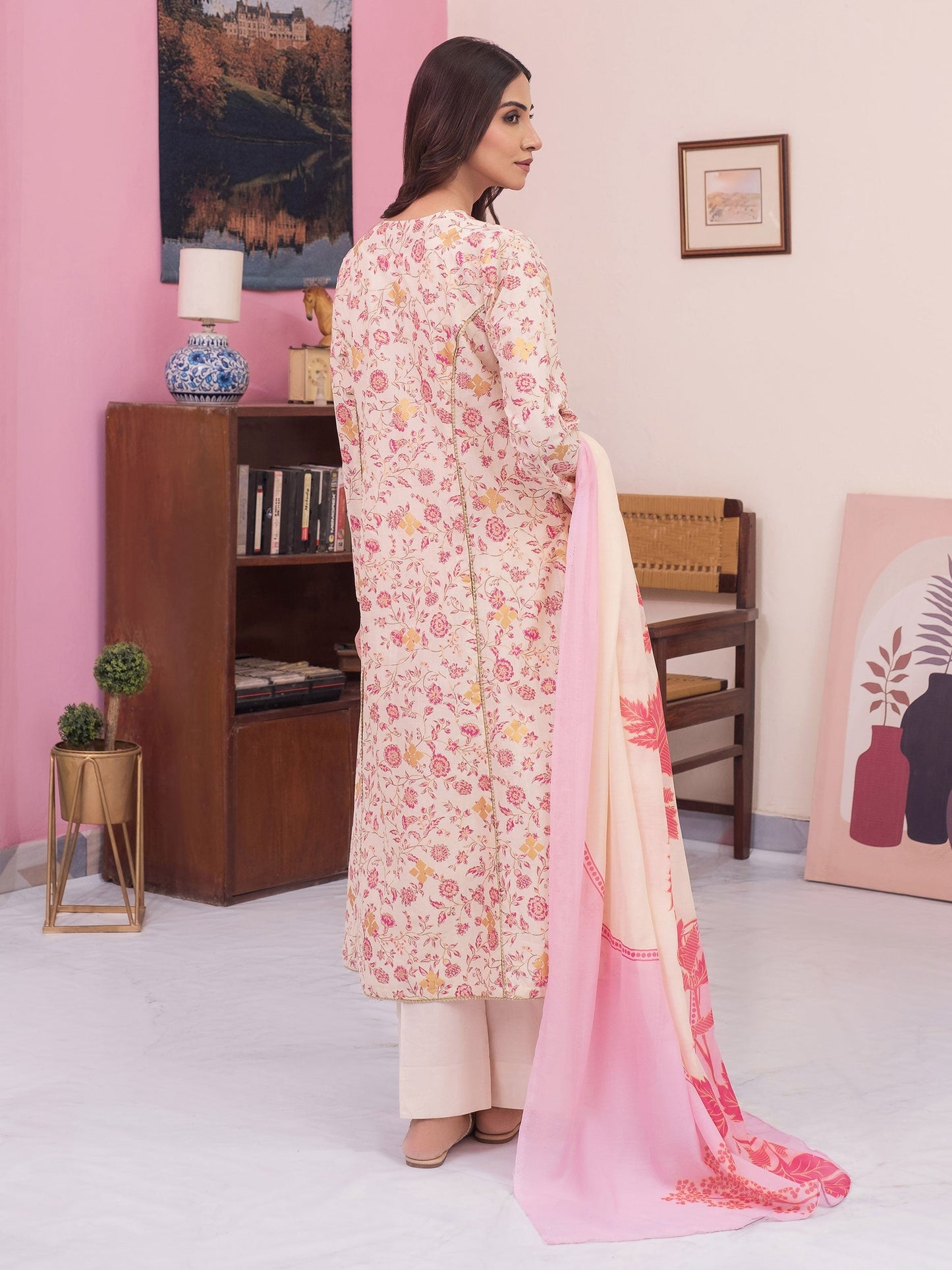 2 Piece Lawn Suit-Embroidered (Unstitched)