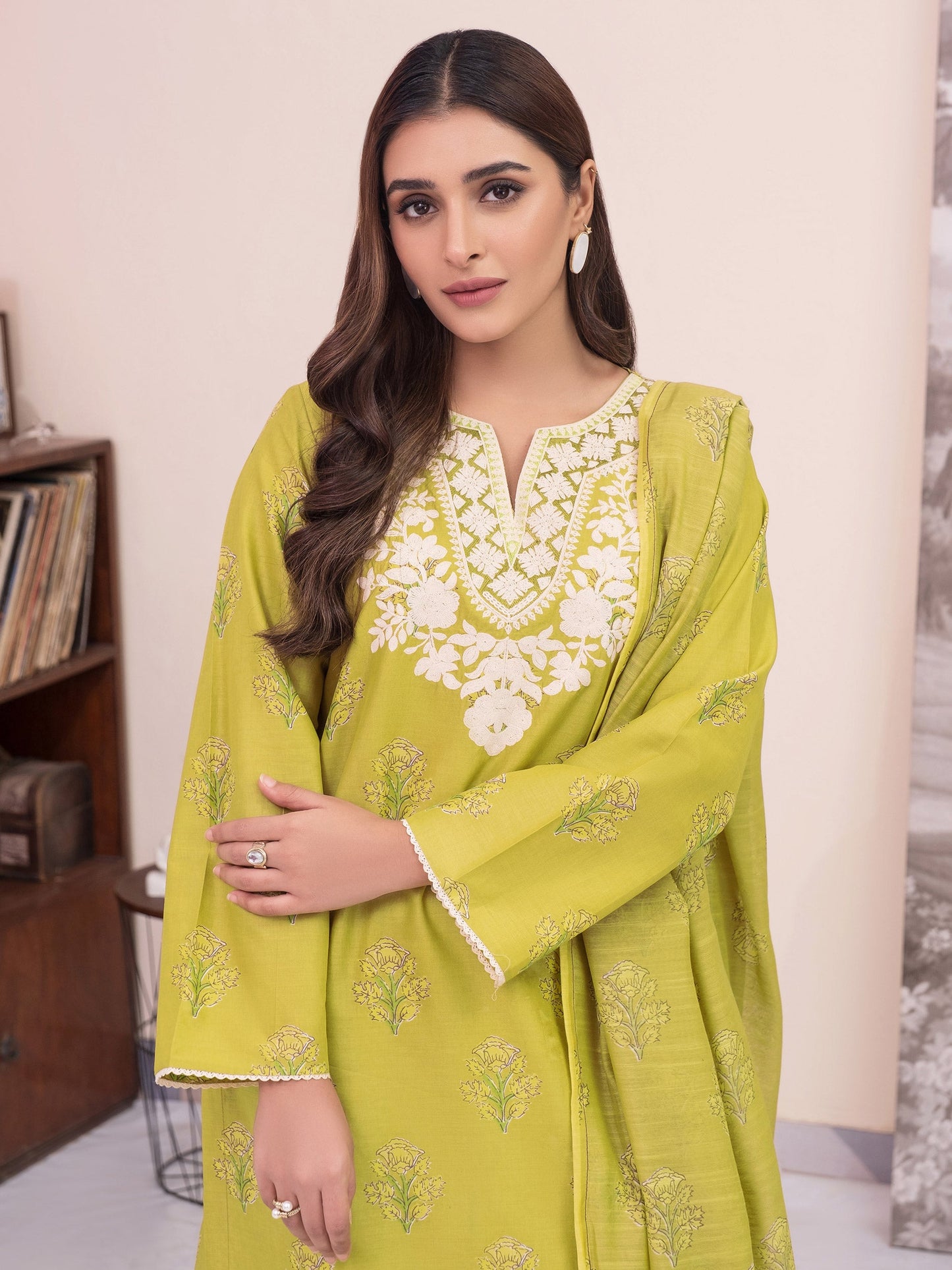 3 Piece Lawn Suit-Embroidered (Unstitched)