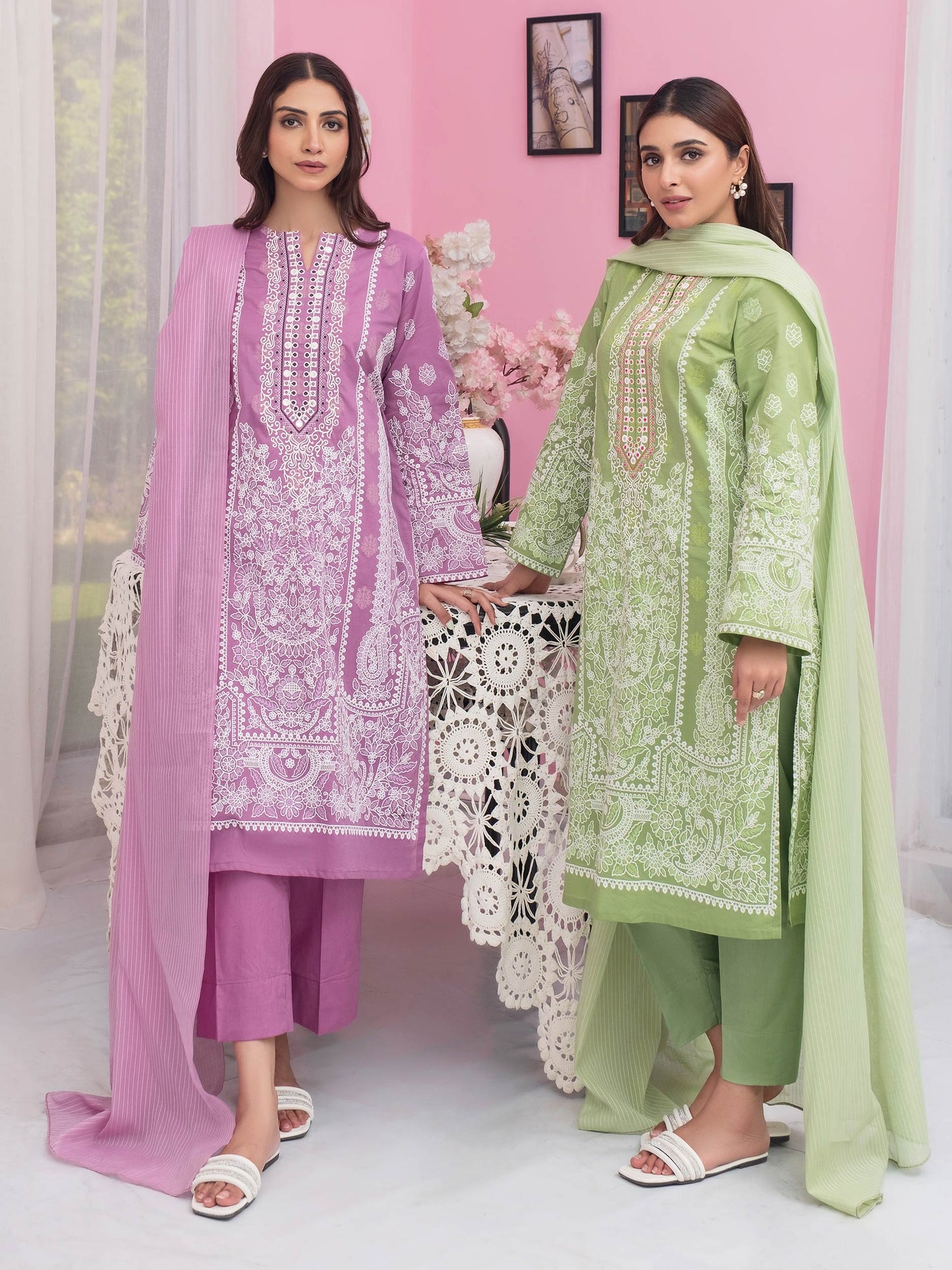 3 Piece Lawn Suit-Embroidered (Unstitched)