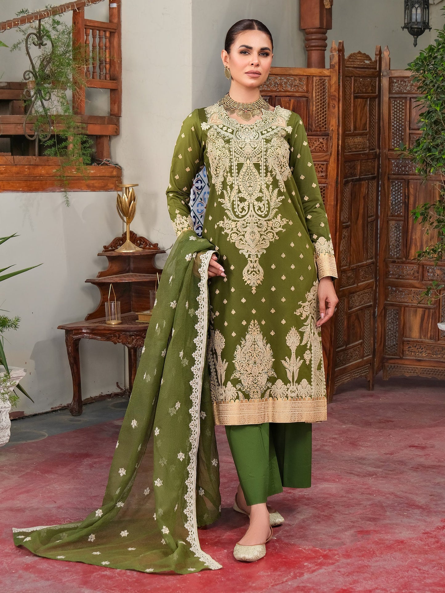 3 Piece Lawn Suit-Embroidered (Unstitched)