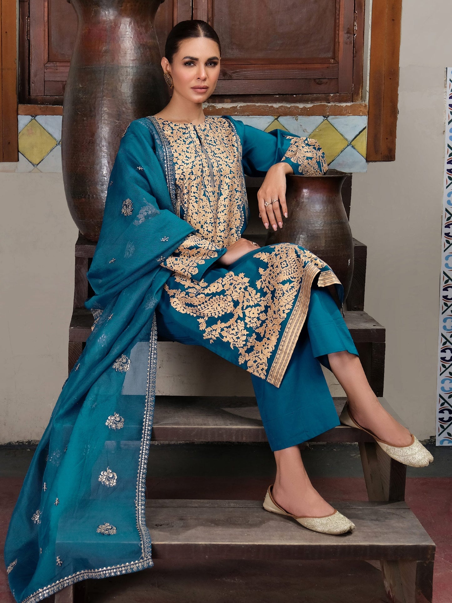 3 Piece Lawn Suit-Embroidered (Unstitched)