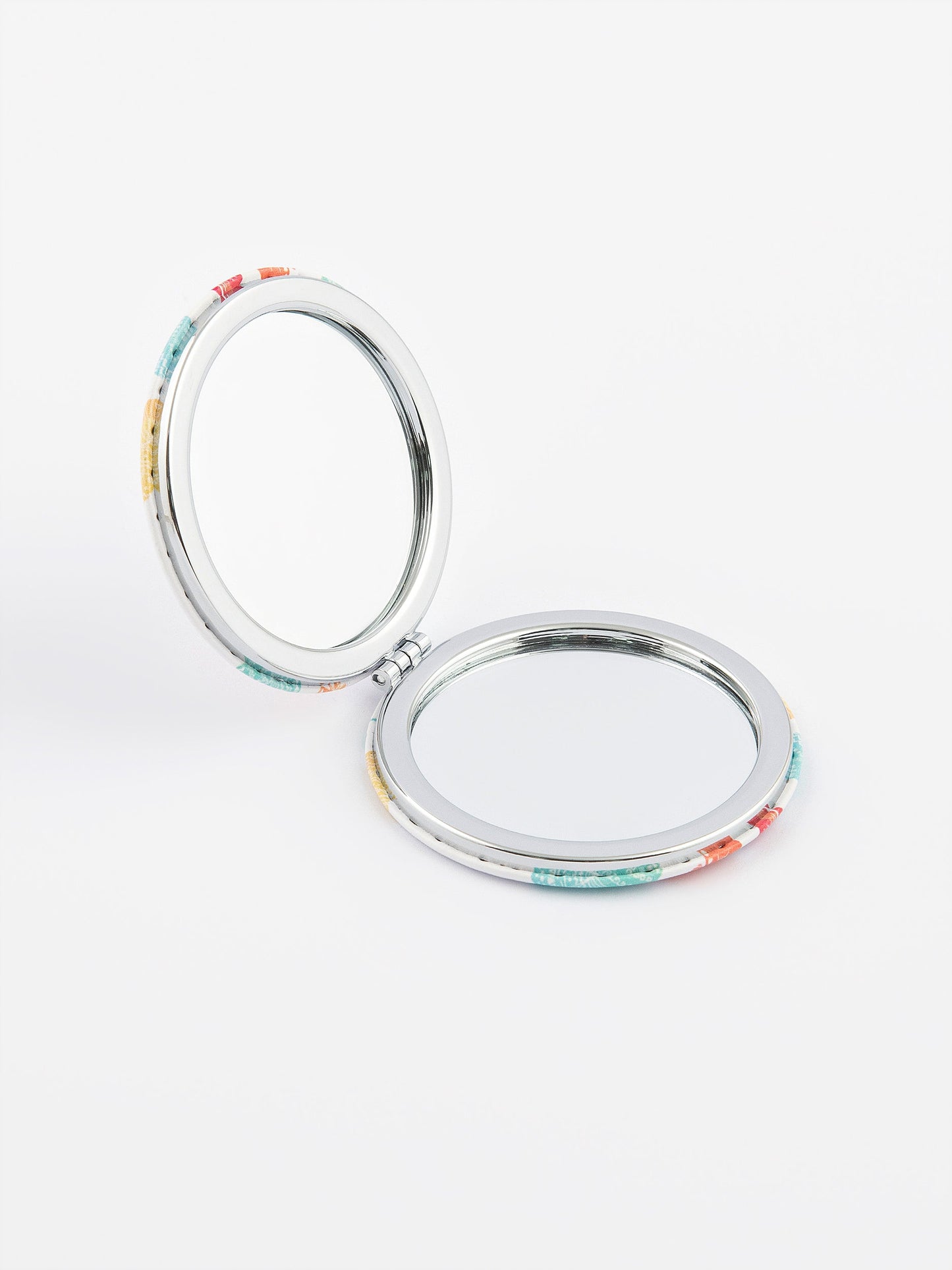 Feathery Compact Mirror