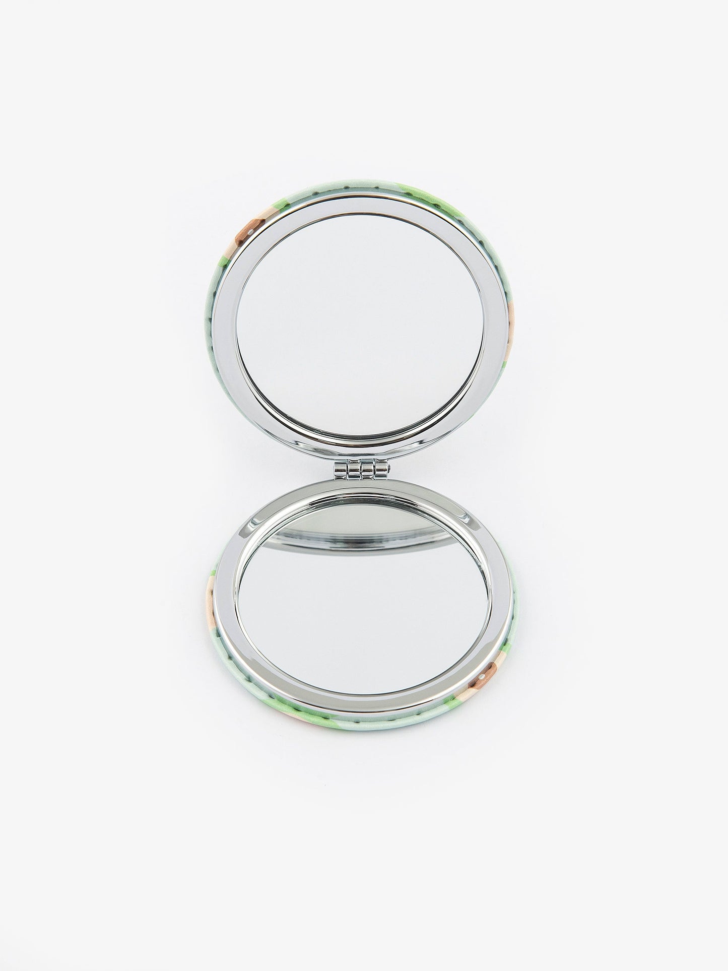 Animated Compact Mirror