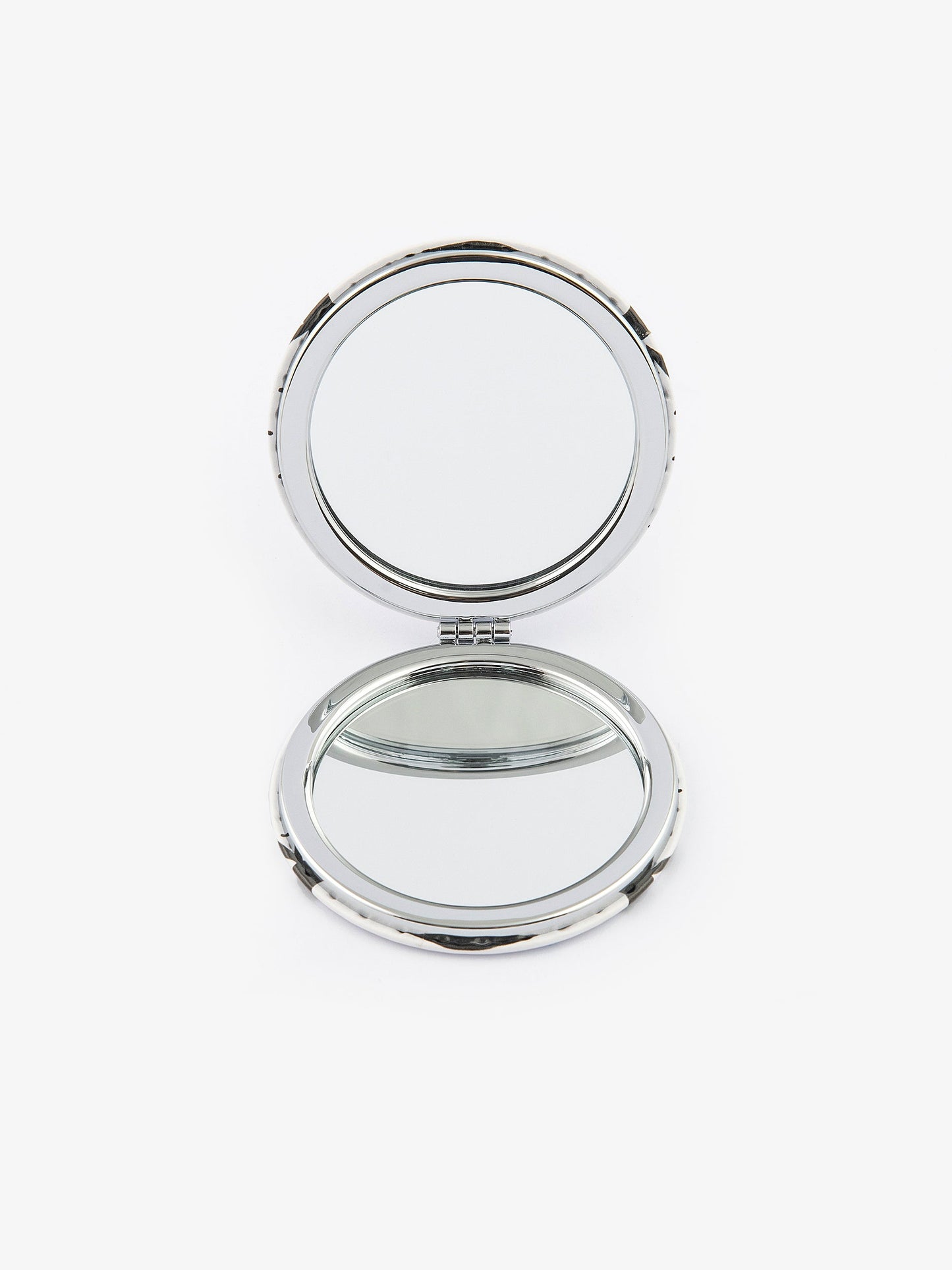 Animated Compact Mirror