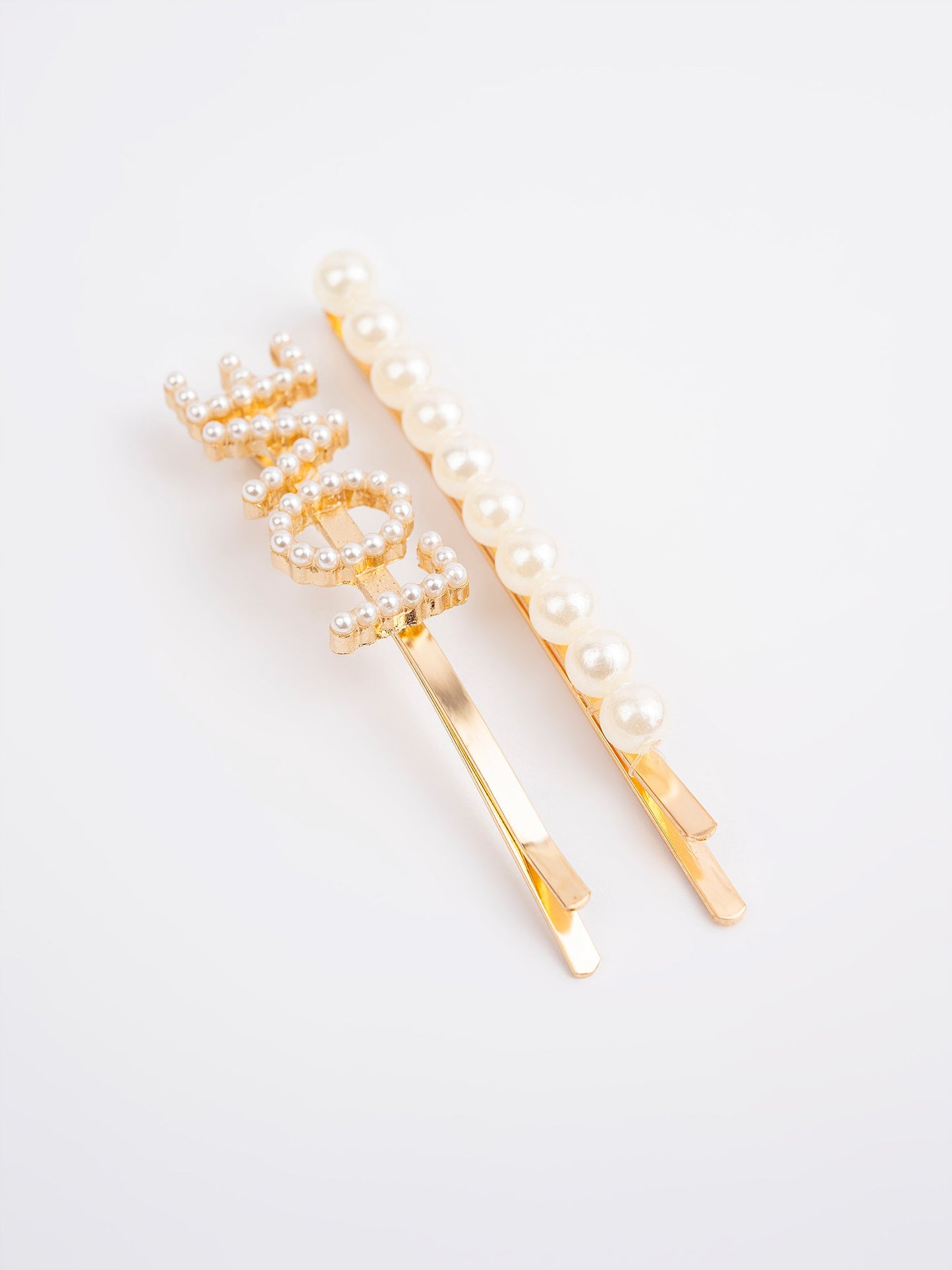 Pearl Embellished Hiar Clips