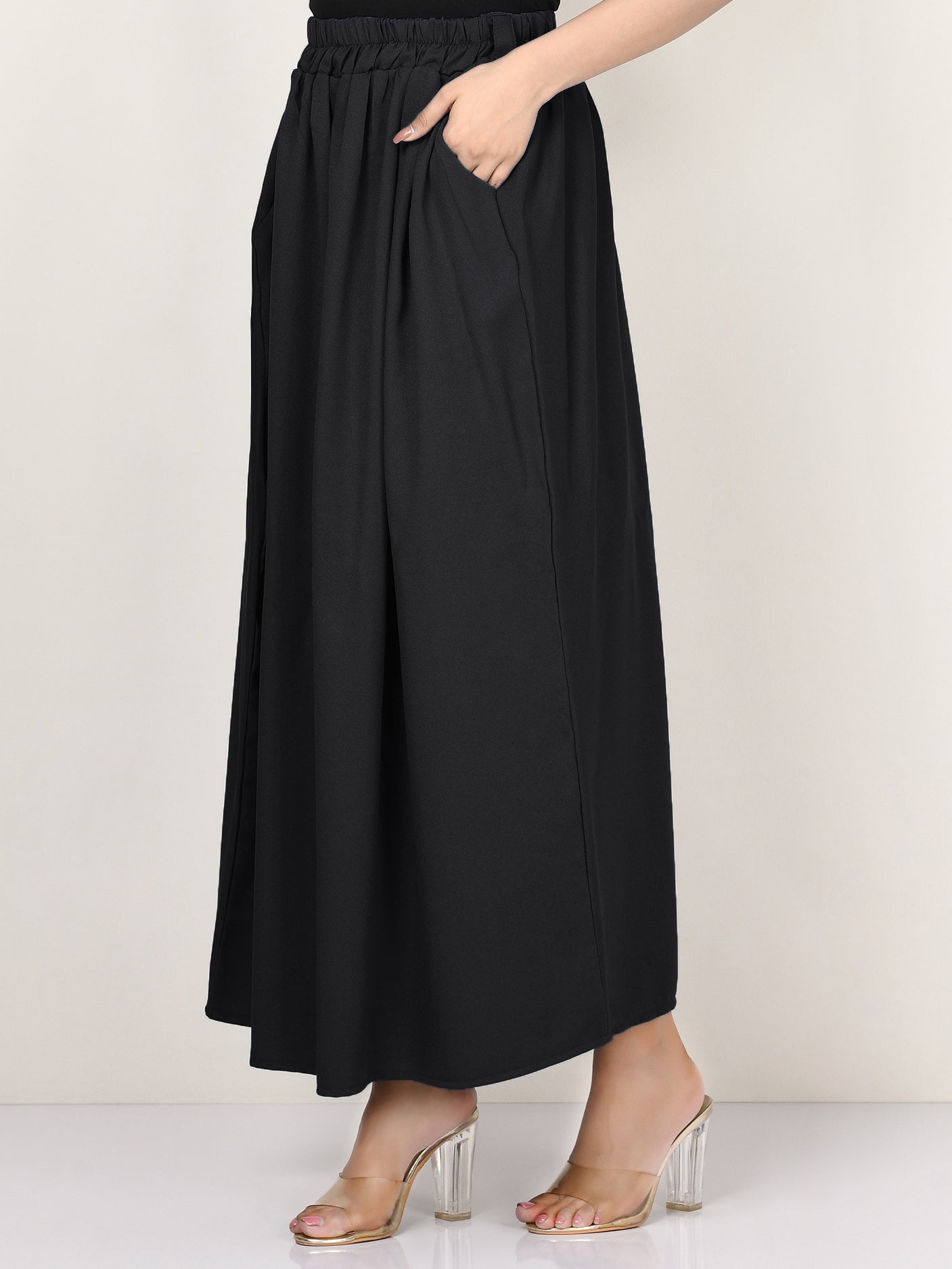 Grip Skirt - Black