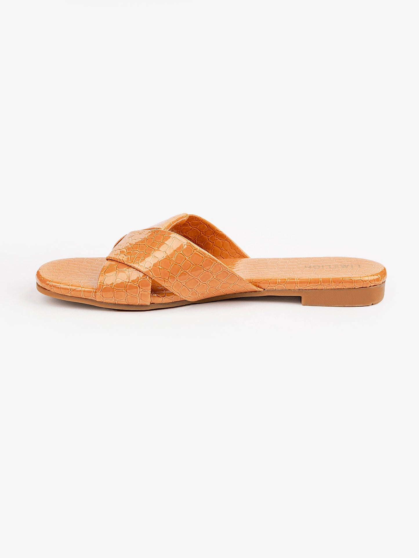 Knotted Flats