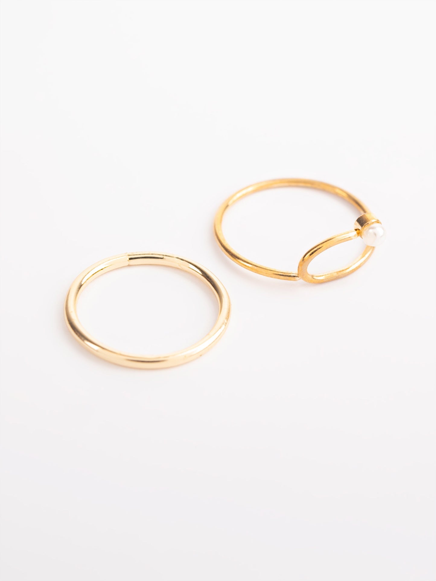 Elegant Rings