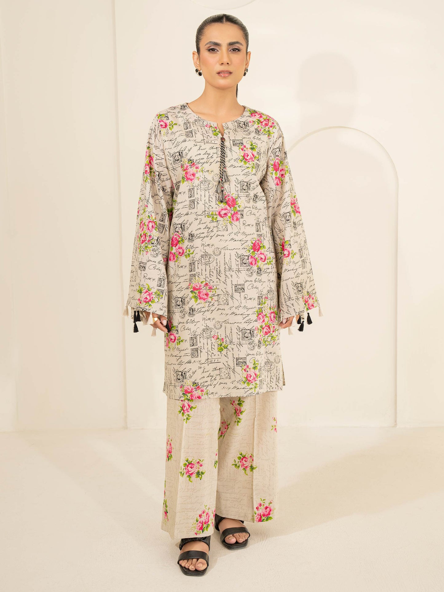 2 Piece Lawn Suit-Printed (Unstitched)