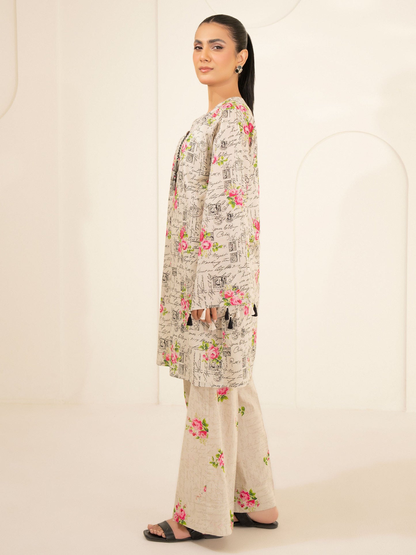 2 Piece Lawn Suit-Printed (Unstitched)