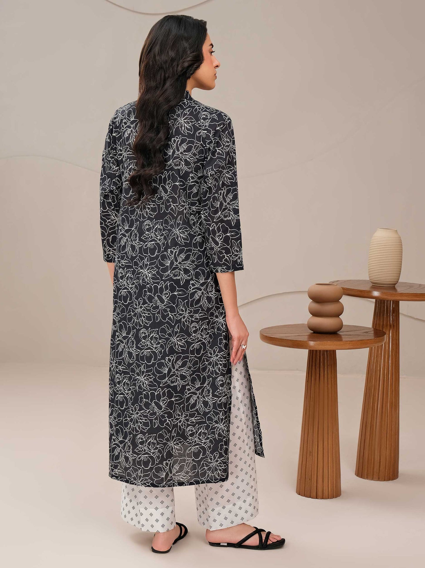 2 Piece Lawn Suit-Printed (Unstitched)