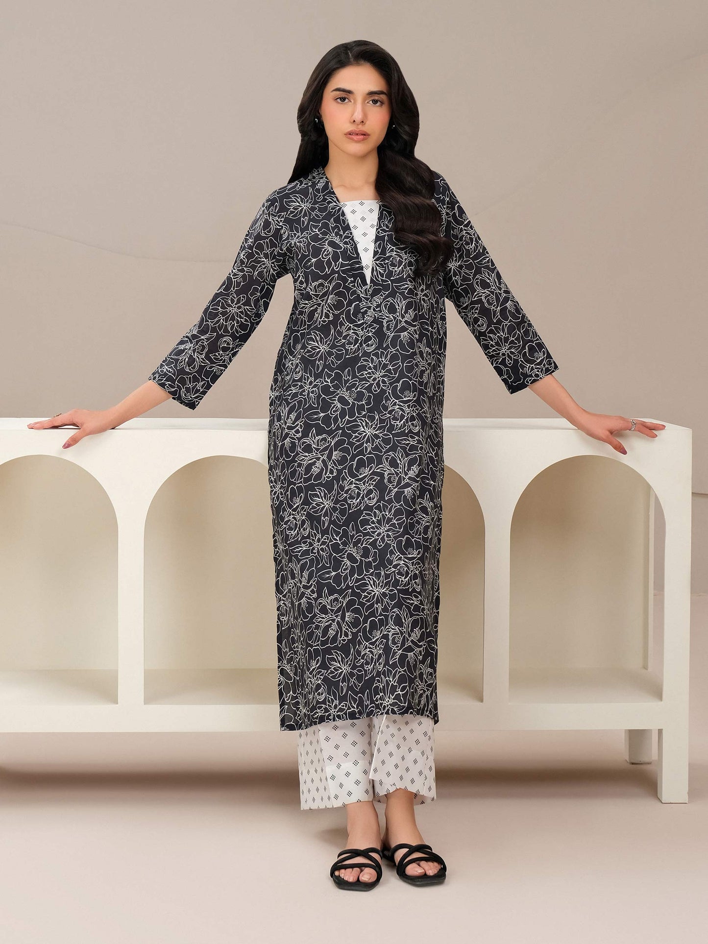2 Piece Lawn Suit-Printed (Unstitched)