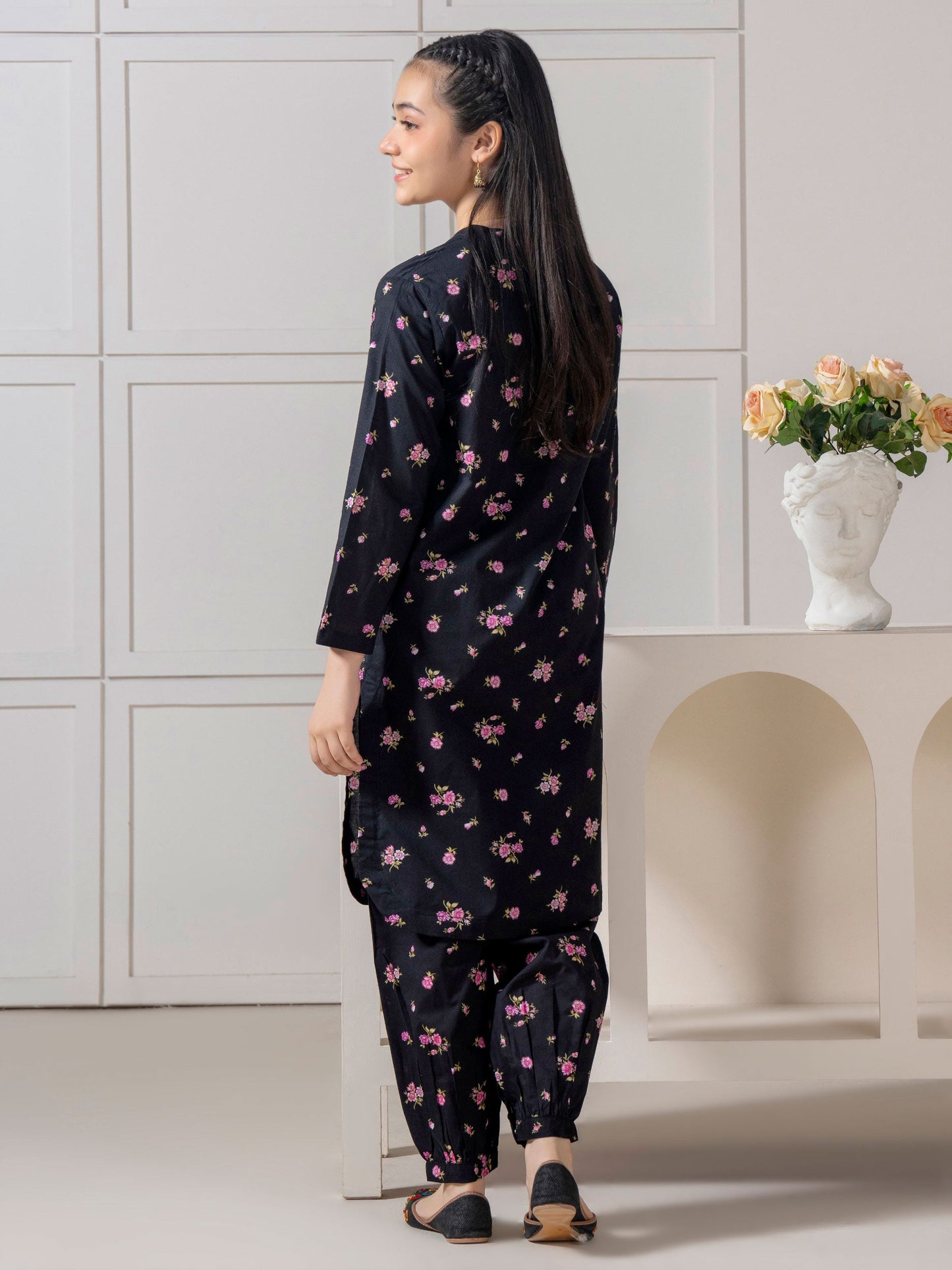 2 Piece Lawn Suit-Embroidered