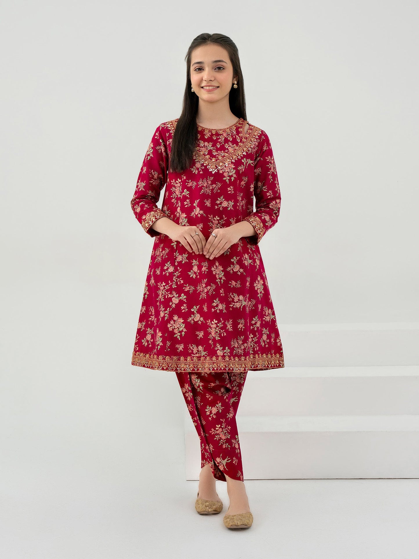 2 Piece Khaddar Suit-Embroidered