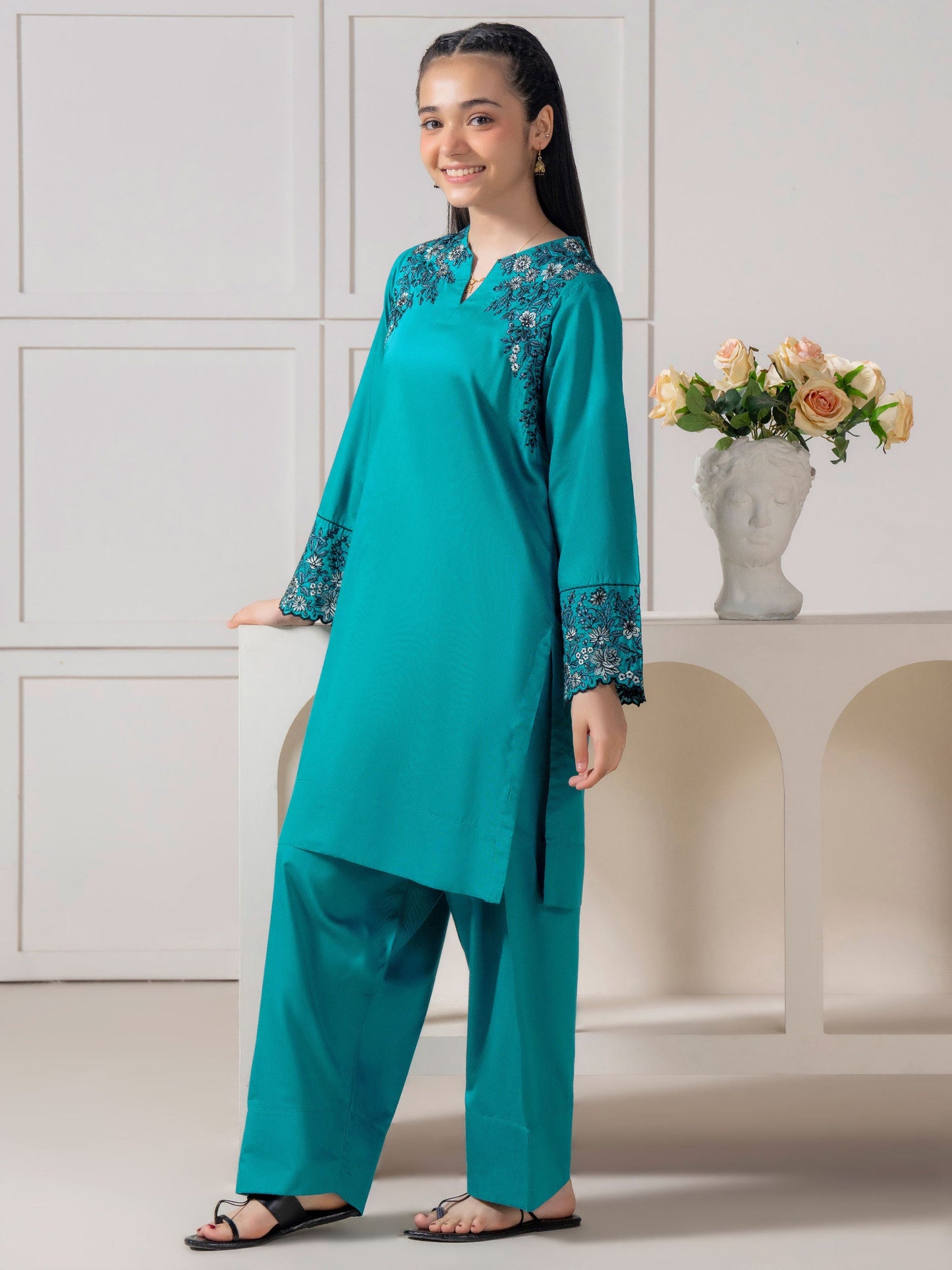 2 Piece Lawn Suit-Embroidered