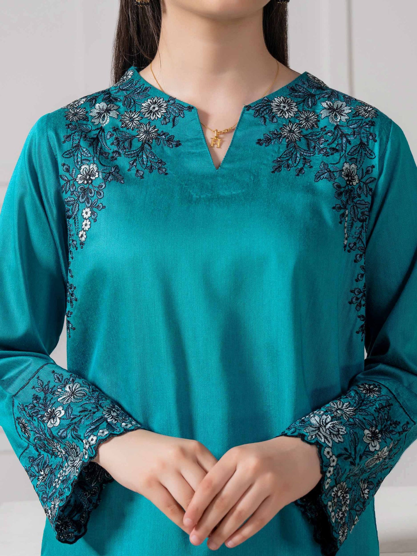 2 Piece Lawn Suit-Embroidered