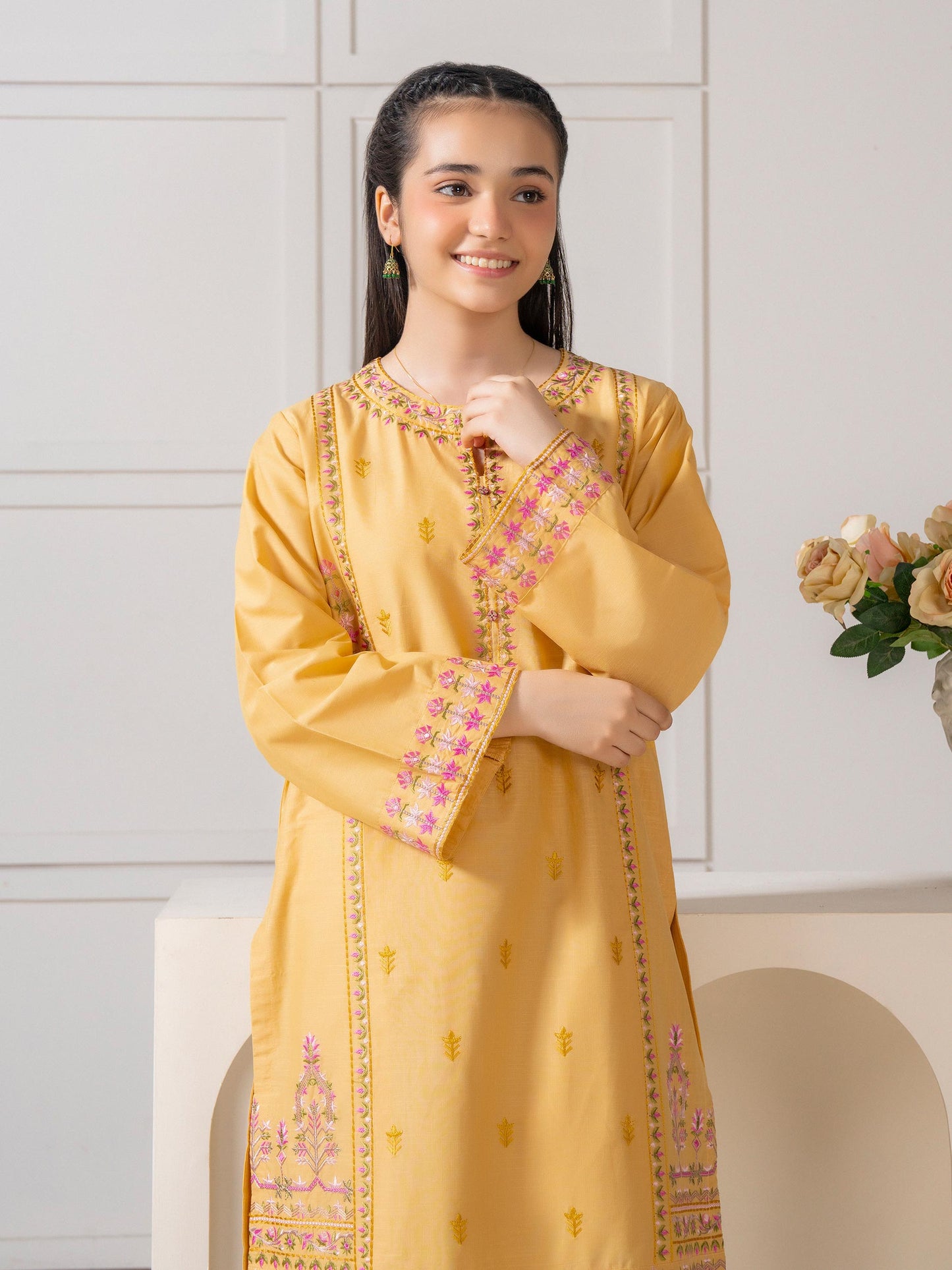 2 Piece Lawn Suit-Embroidered