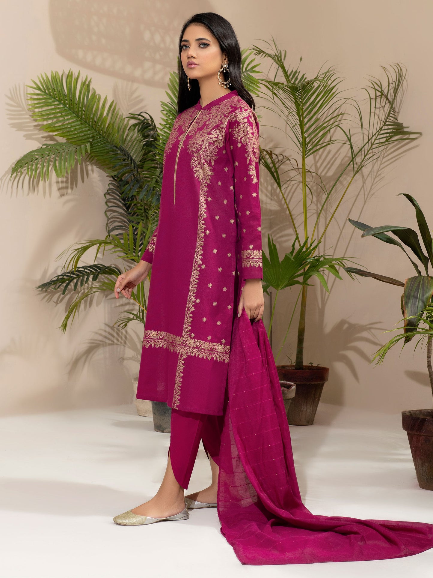 3 Piece Khaddar Suit-Pasted (Unstitched)