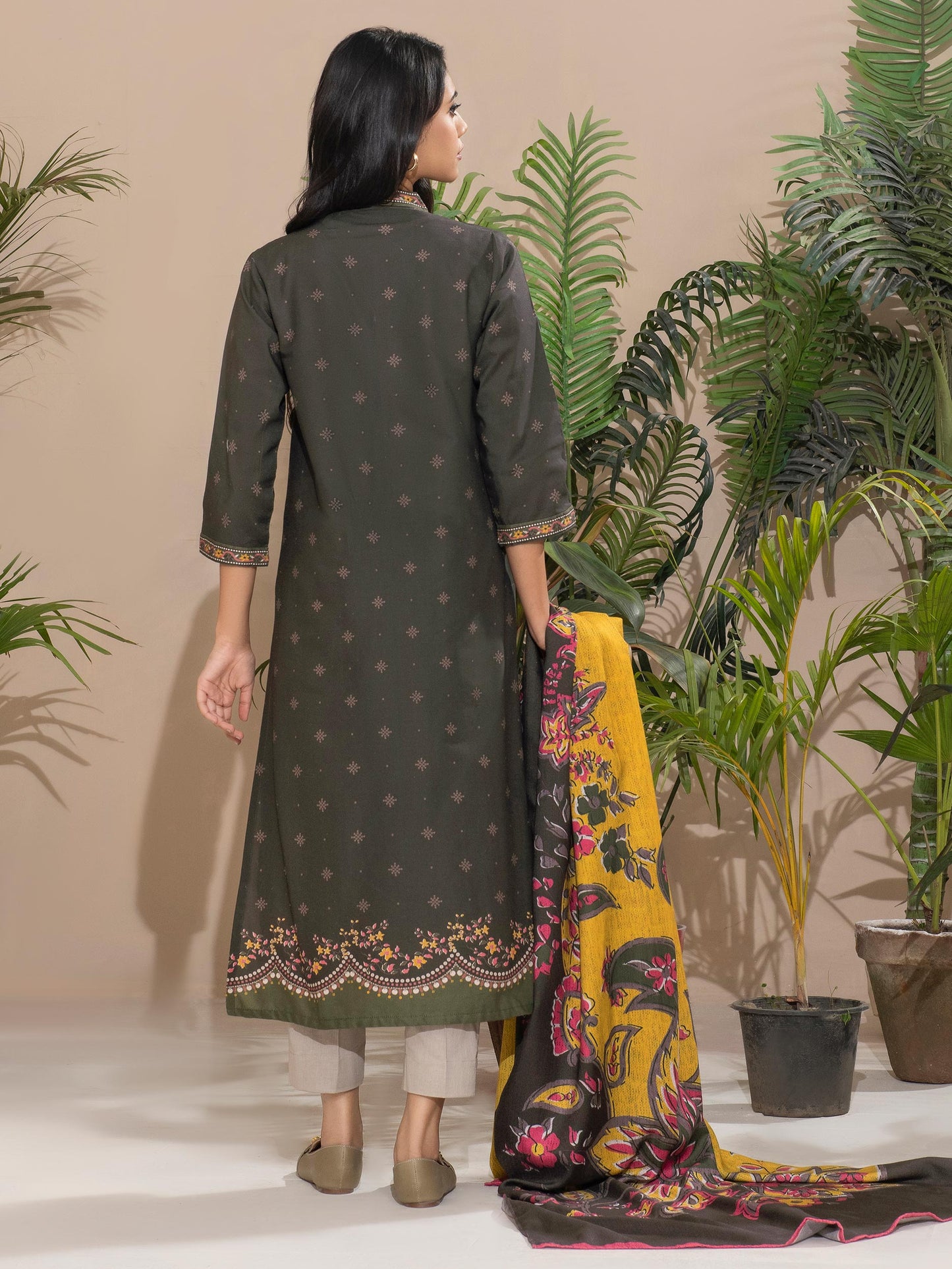 2 Piece Khaddar Suit-Printed (Unstitched)