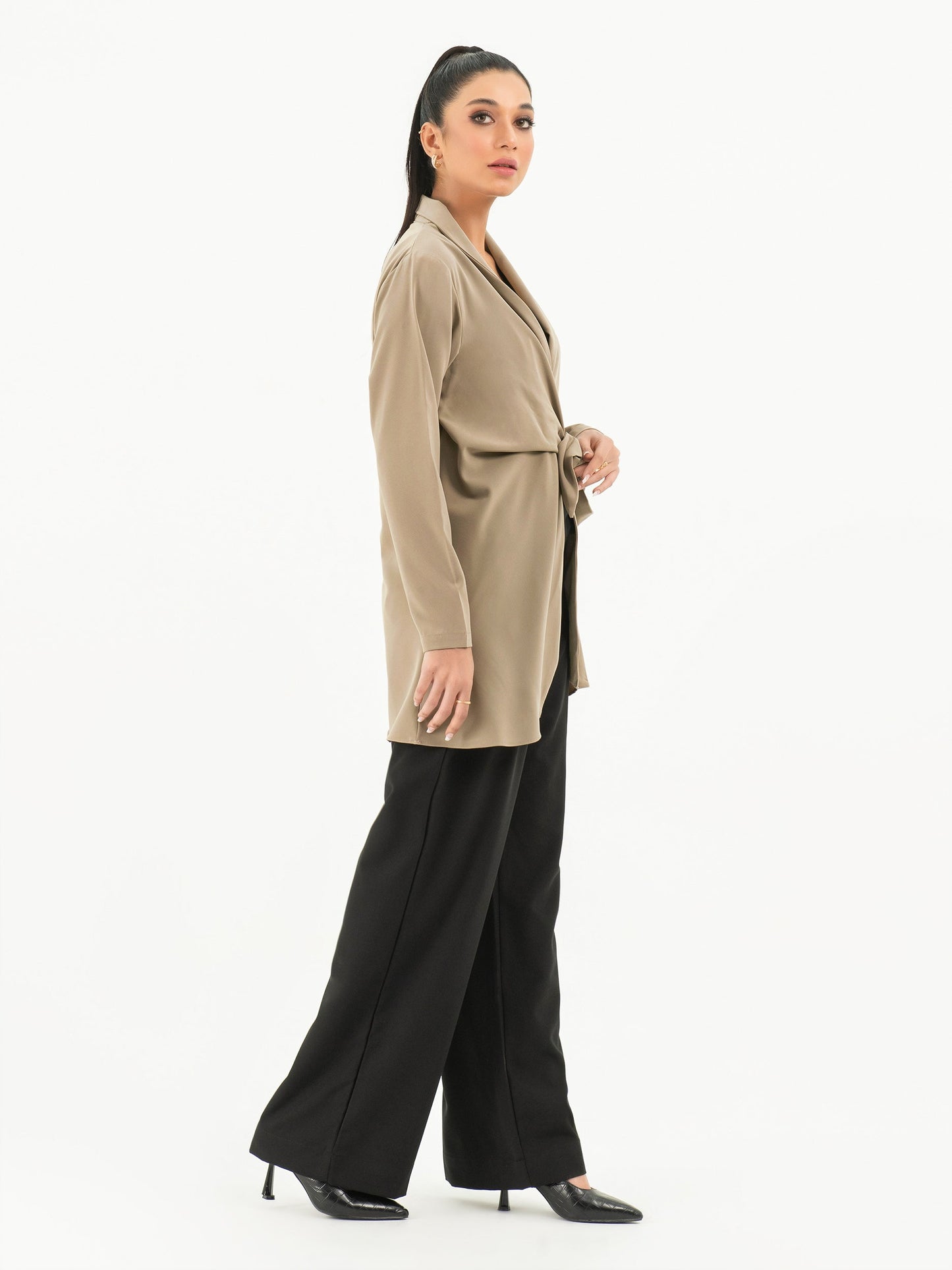Tie Knot Grip Cardigan