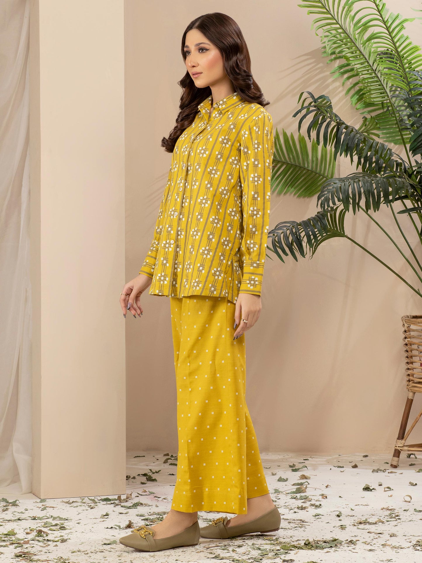 2 Piece Slub Khaddar Suit-Printed (Unstitched)