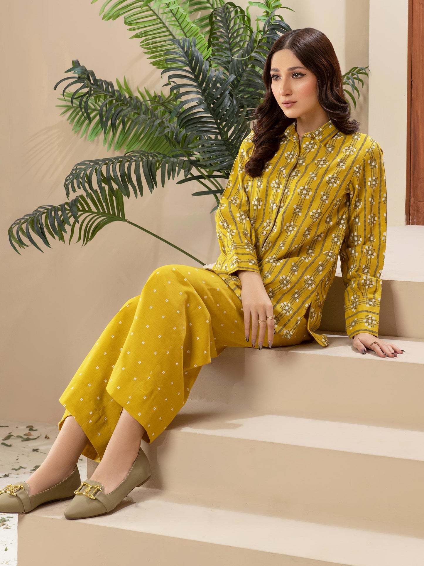 2 Piece Slub Khaddar Suit-Printed (Unstitched)