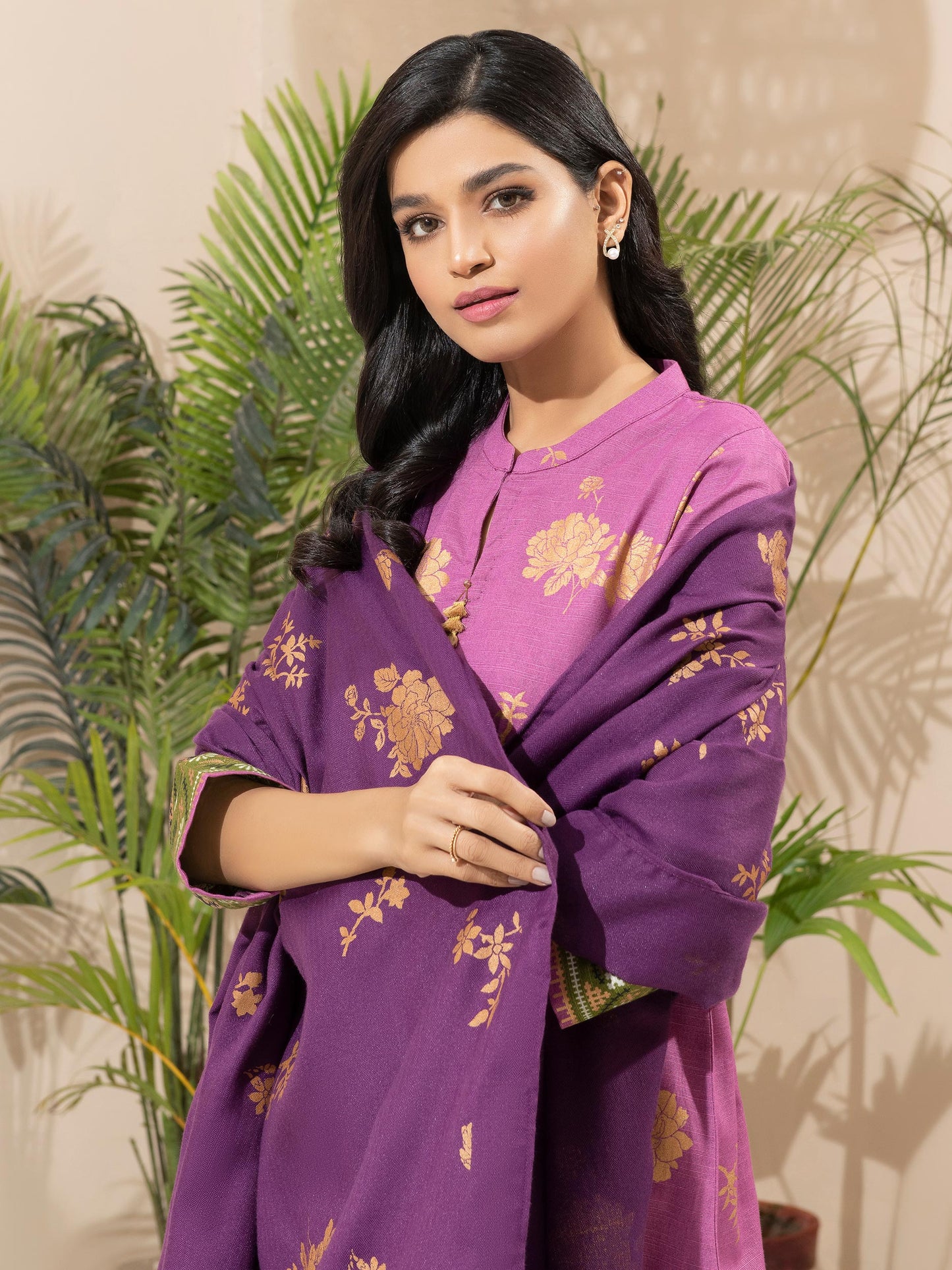 3 Piece Khaddar Suit-Pasted (Unstitched)