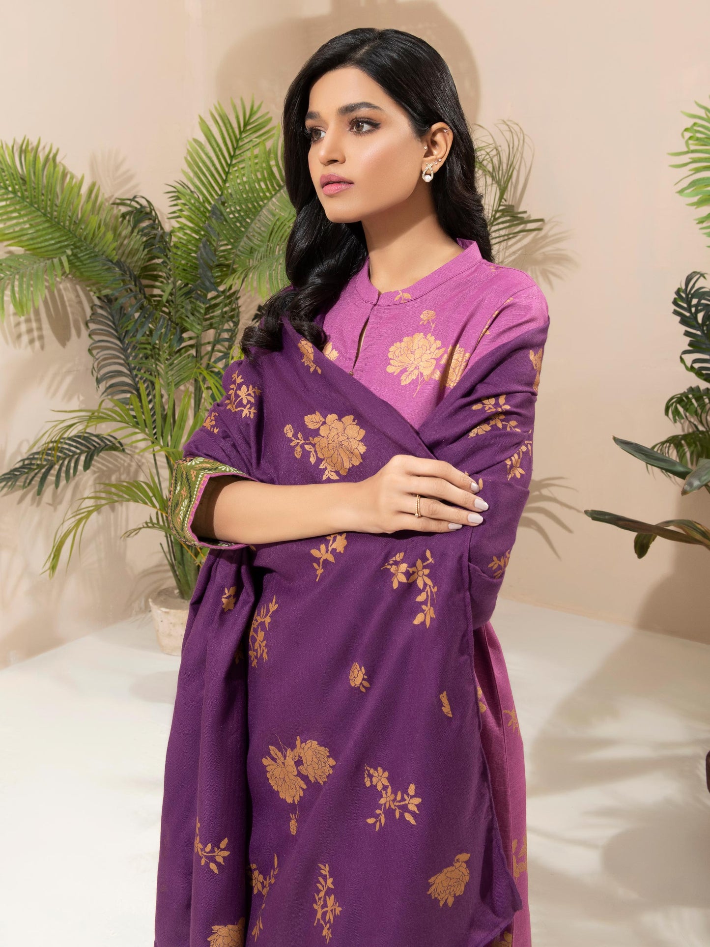 3 Piece Khaddar Suit-Pasted (Unstitched)
