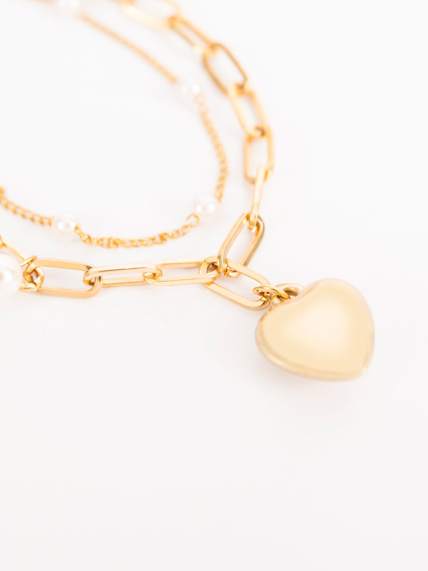 Heart Charm Pearl Bracelet