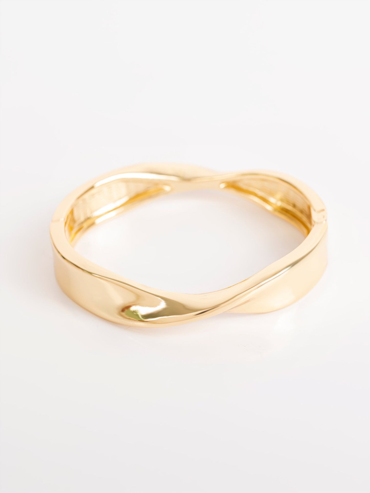 Twisted Bracelet