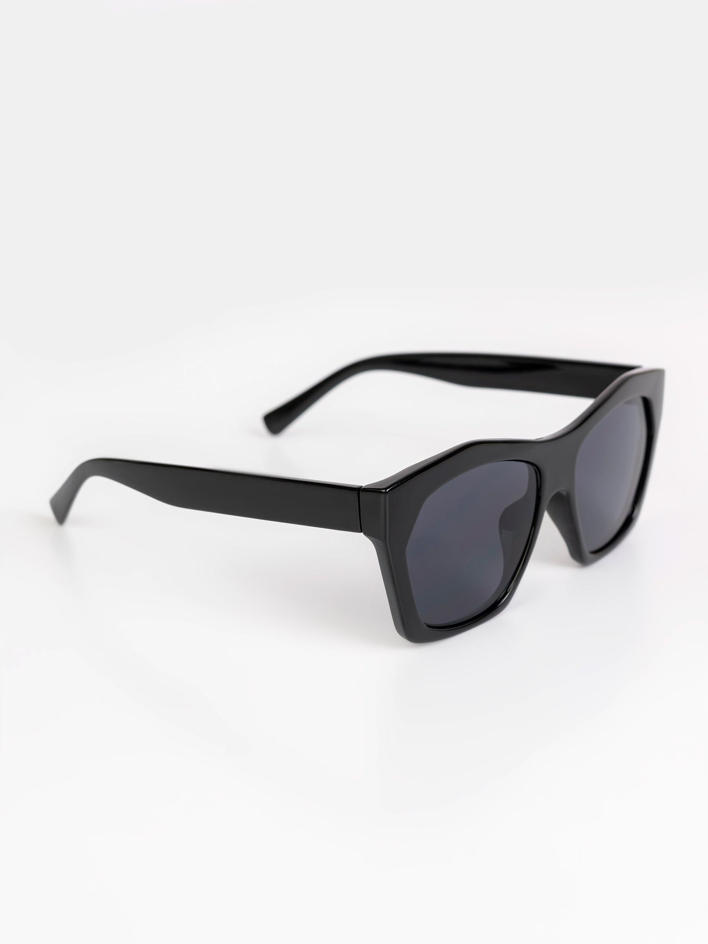 Geometric Cat-Eye Sunglasses