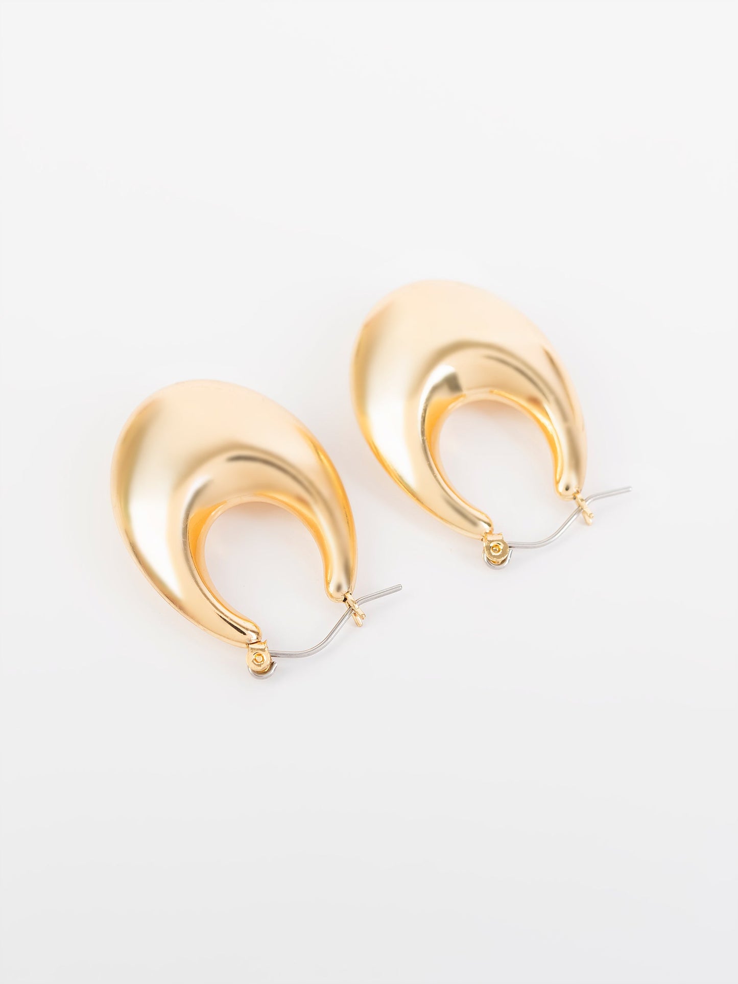 Oval Hoops