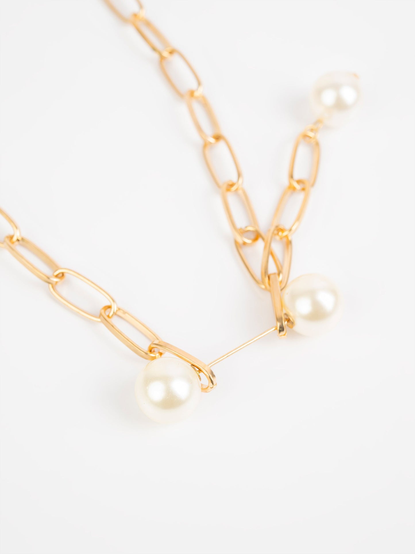 Looped Chain Necklace