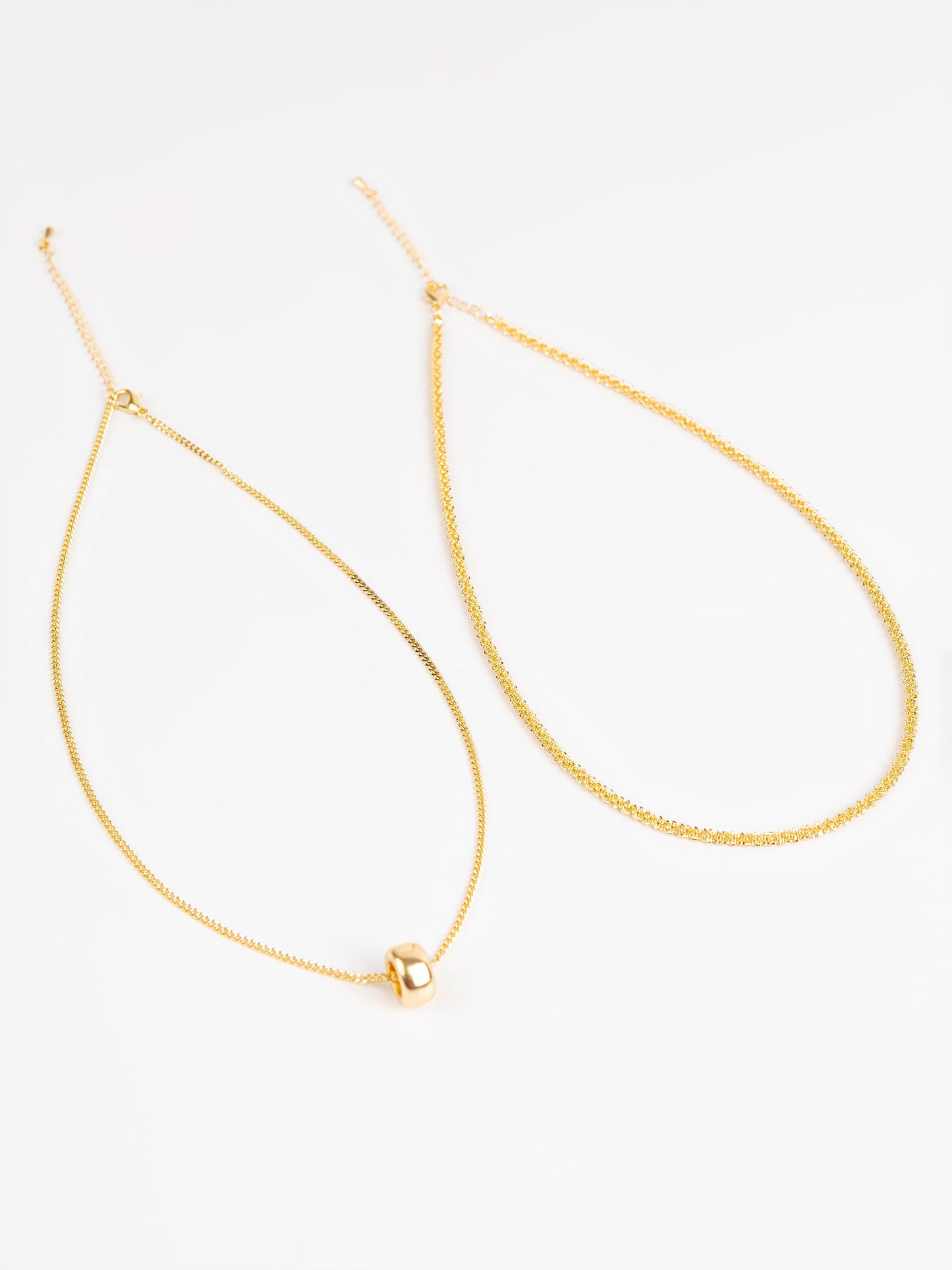 Set Of Minimal Gold Necklaces