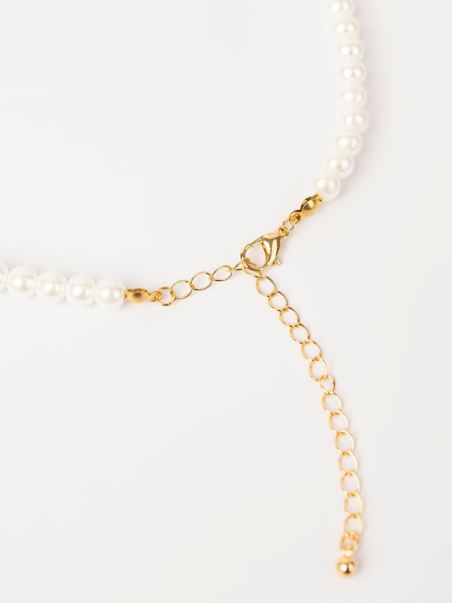 Bow Pearl Necklace