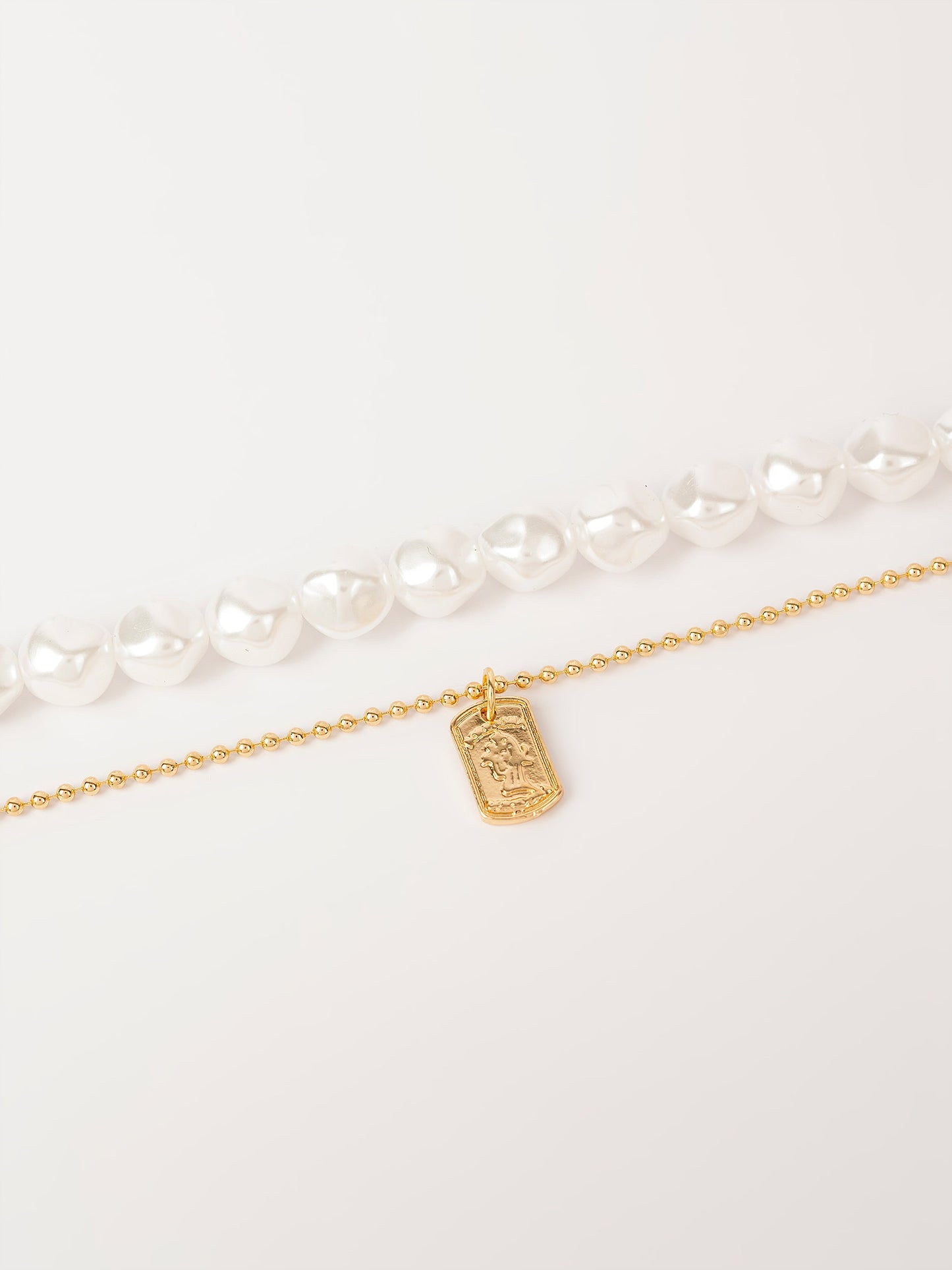 Set Of Pearl Necklace