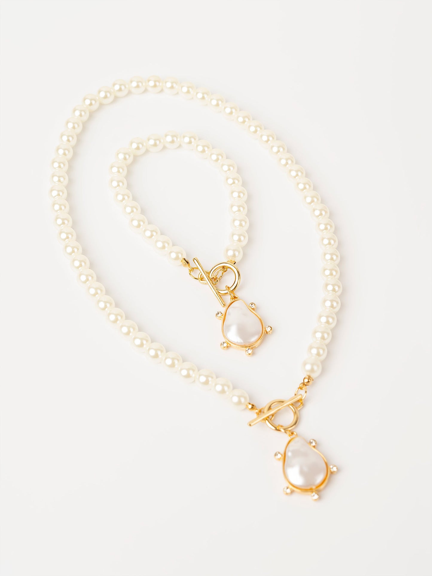 Pearl Necklace With Bracelet